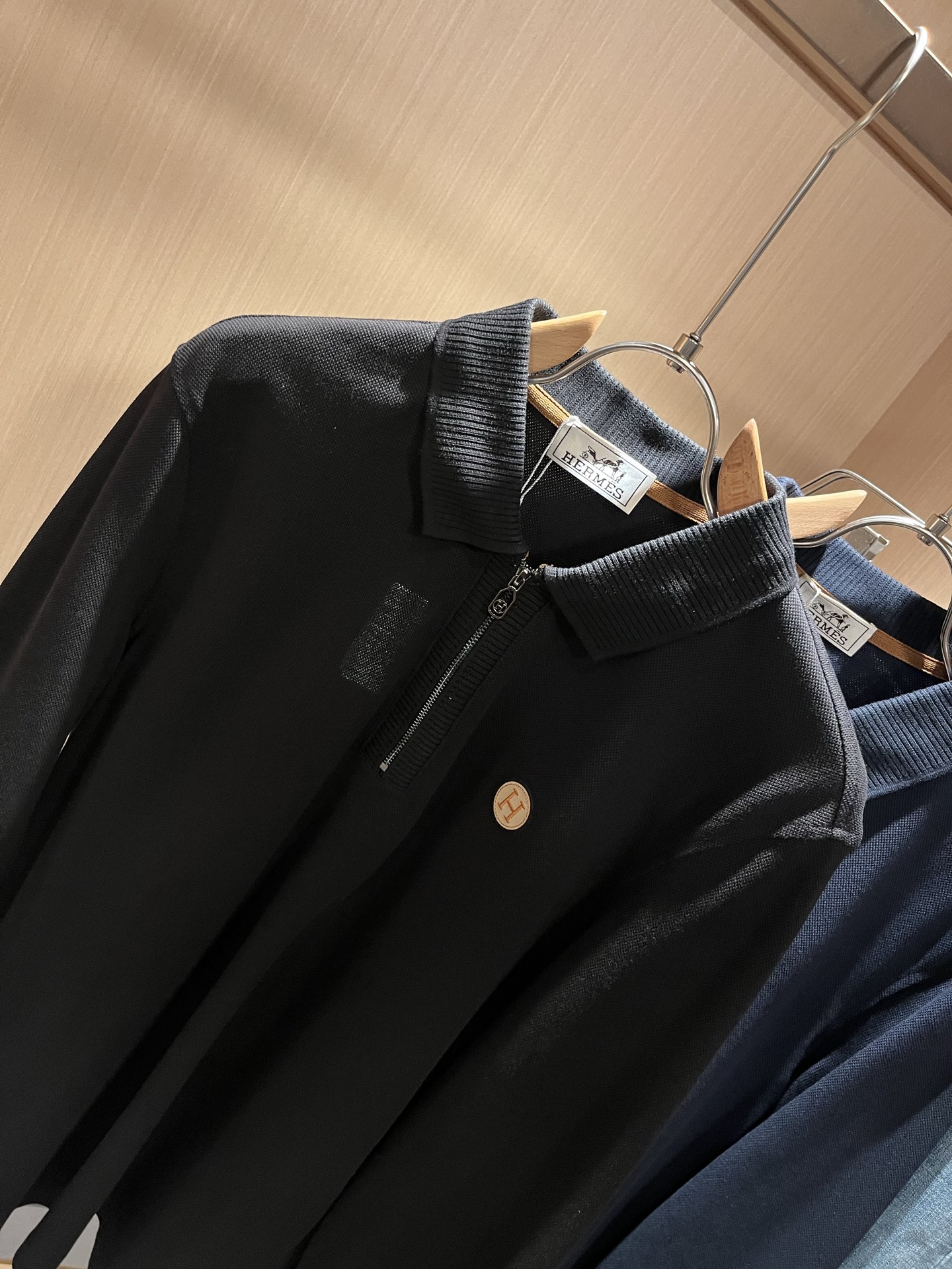 Her*mes爱*仕2025秋冬新款男士短袖Polo衫，全新升级百搭基础款，低调奢华，品格之选！甄选优质