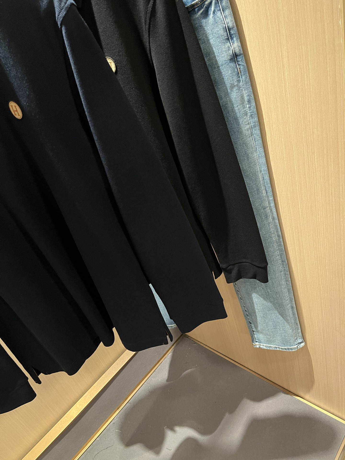 Her*mes爱*仕2025秋冬新款男士短袖Polo衫，全新升级百搭基础款，低调奢华，品格之选！甄选优质