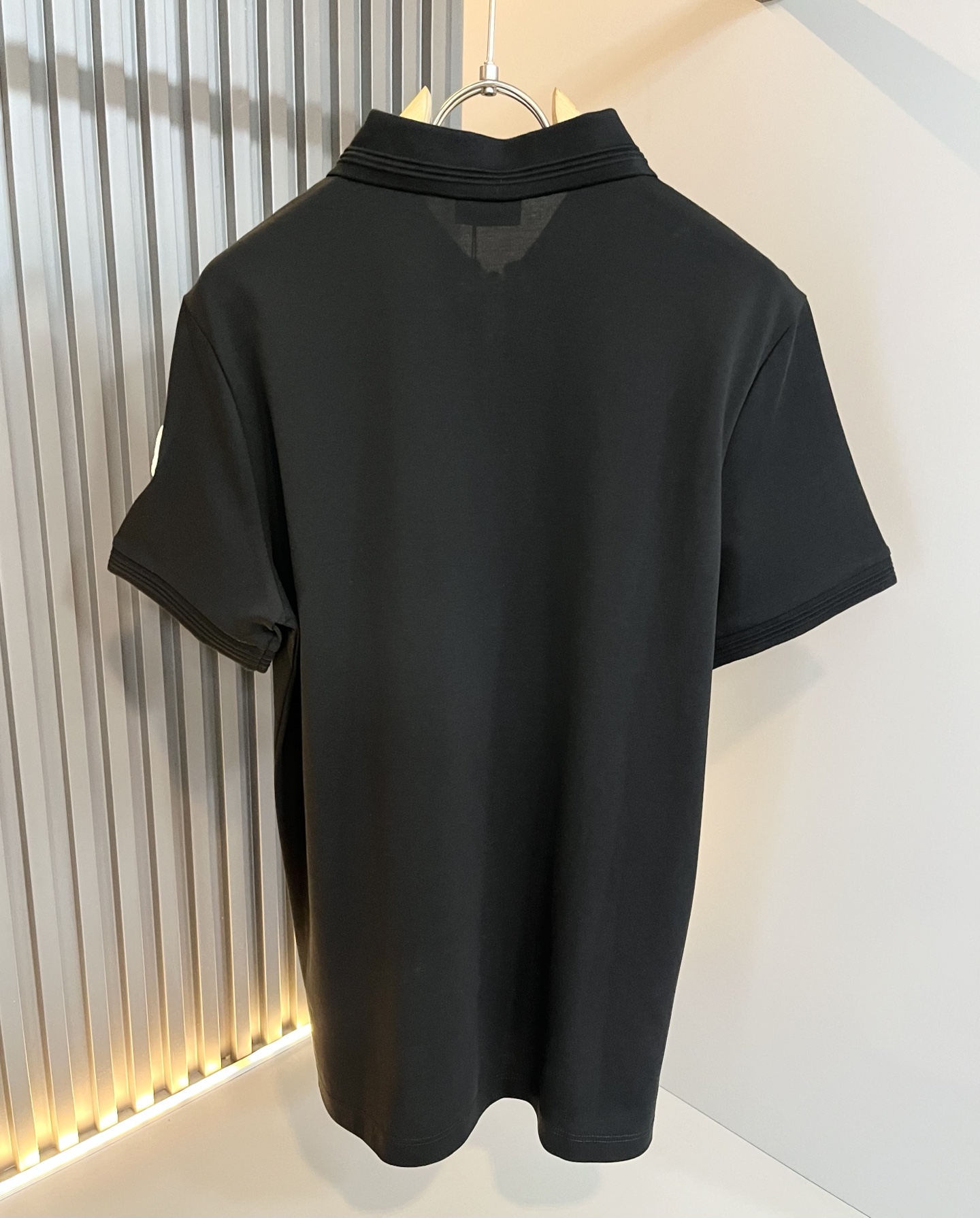 MON蒙**口2025春夏新款男士原单男士短袖POLO衫，贸易公司货，官网同步发售！此类型的基础单品是每