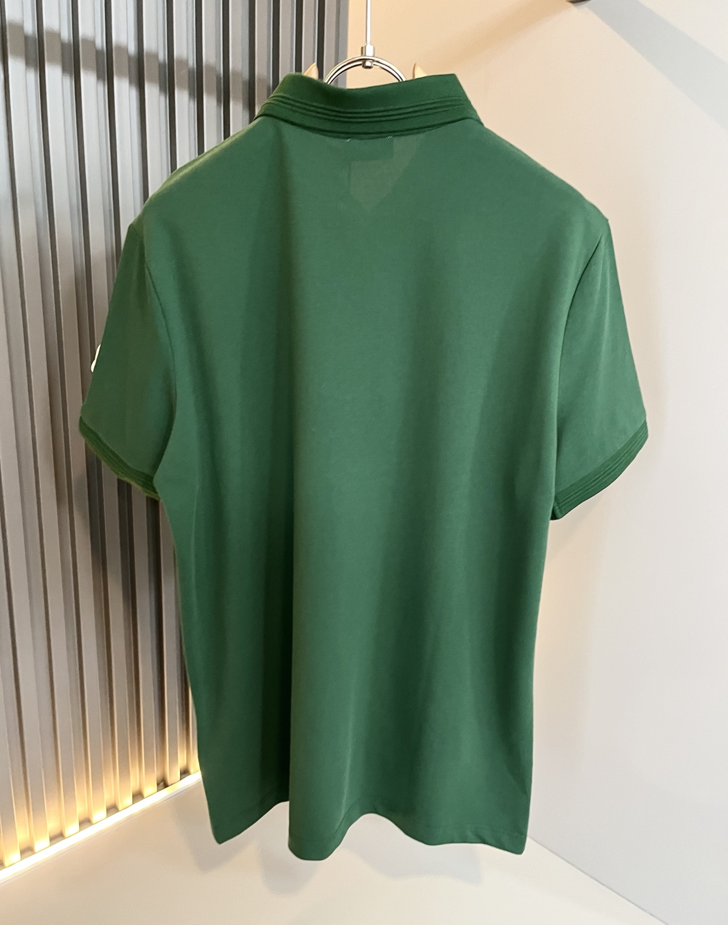 MON蒙**口2025春夏新款男士原单男士短袖POLO衫，贸易公司货，官网同步发售！此类型的基础单品是每