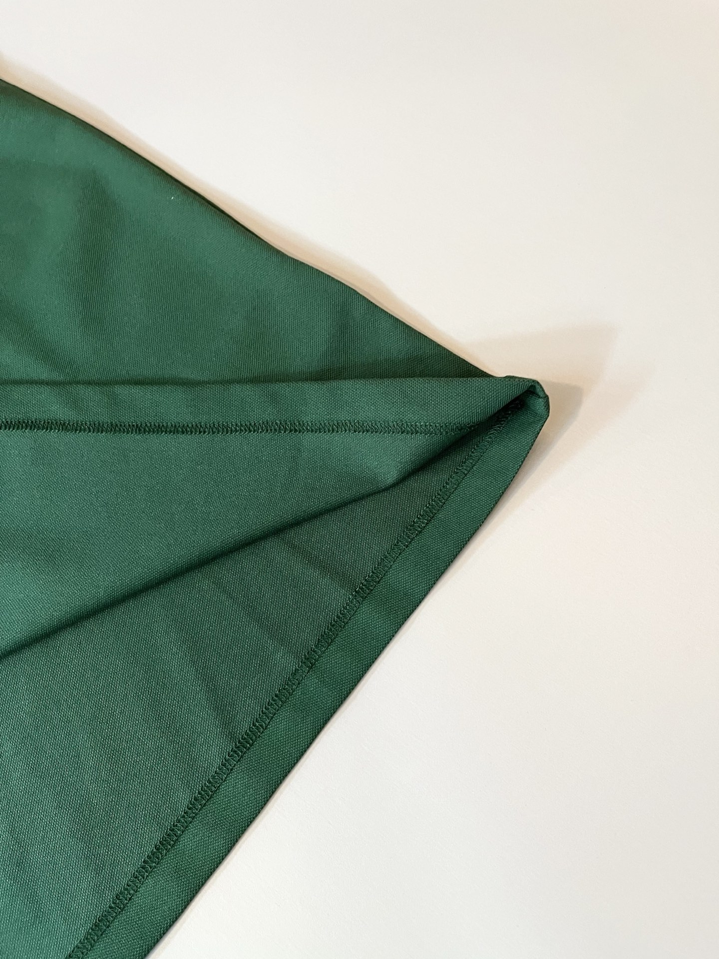 MON蒙**口2025春夏新款男士原单男士短袖POLO衫，贸易公司货，官网同步发售！此类型的基础单品是每