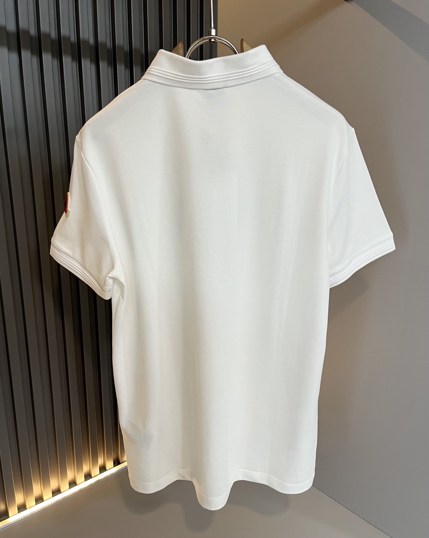 MON蒙**口2025春夏新款男士原单男士短袖POLO衫，贸易公司货，官网同步发售！此类型的基础单品是每