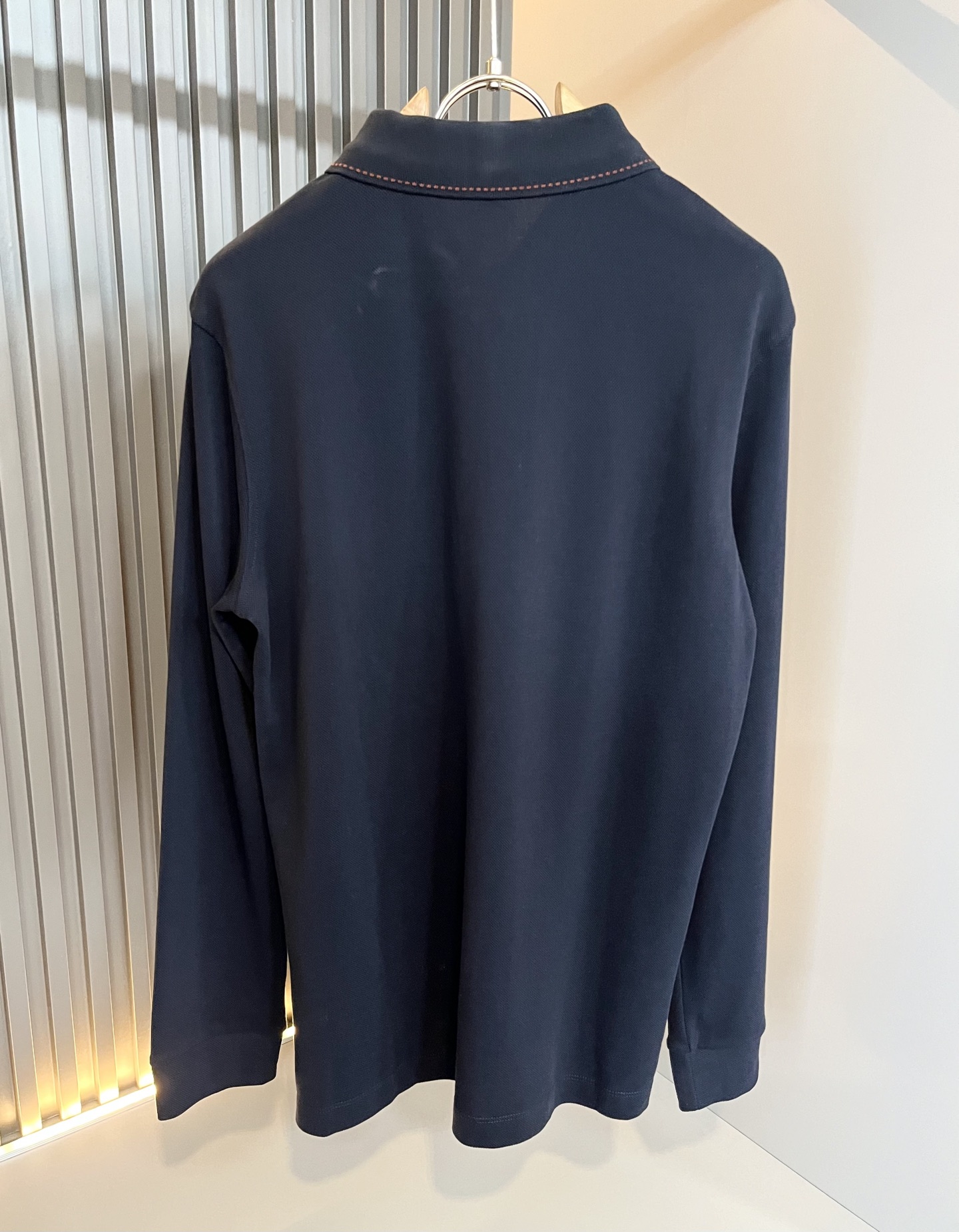  Kiton 2025秋冬新款Polo衫，采用进口专属珠地棉面料！！代表品牌形象 简洁舒适的款式，线条感