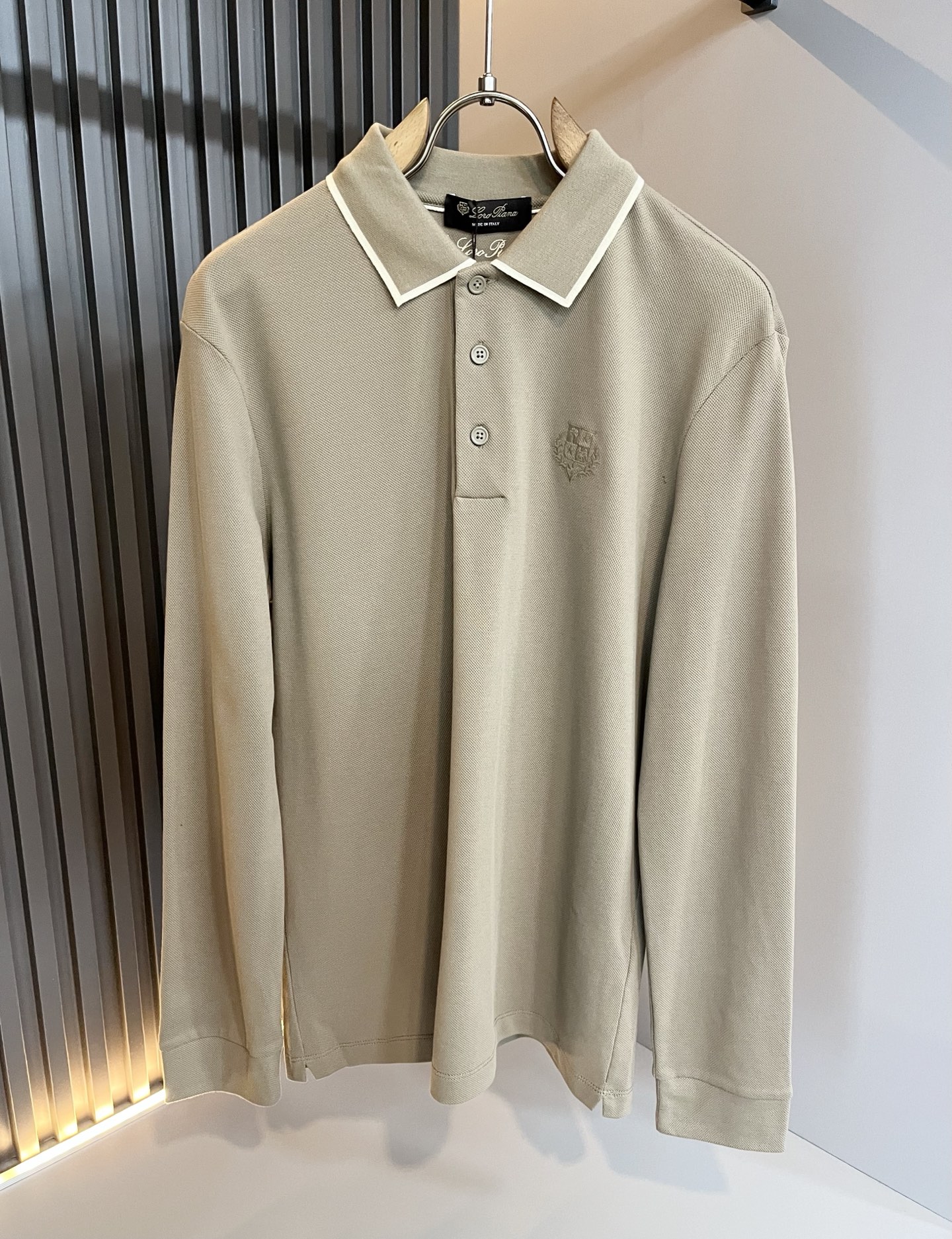 Loro Piana Men's Long Sleeve Polo Shirt, Embroidered Logo, Comfortable 3 i1755206655414 1126 0 1