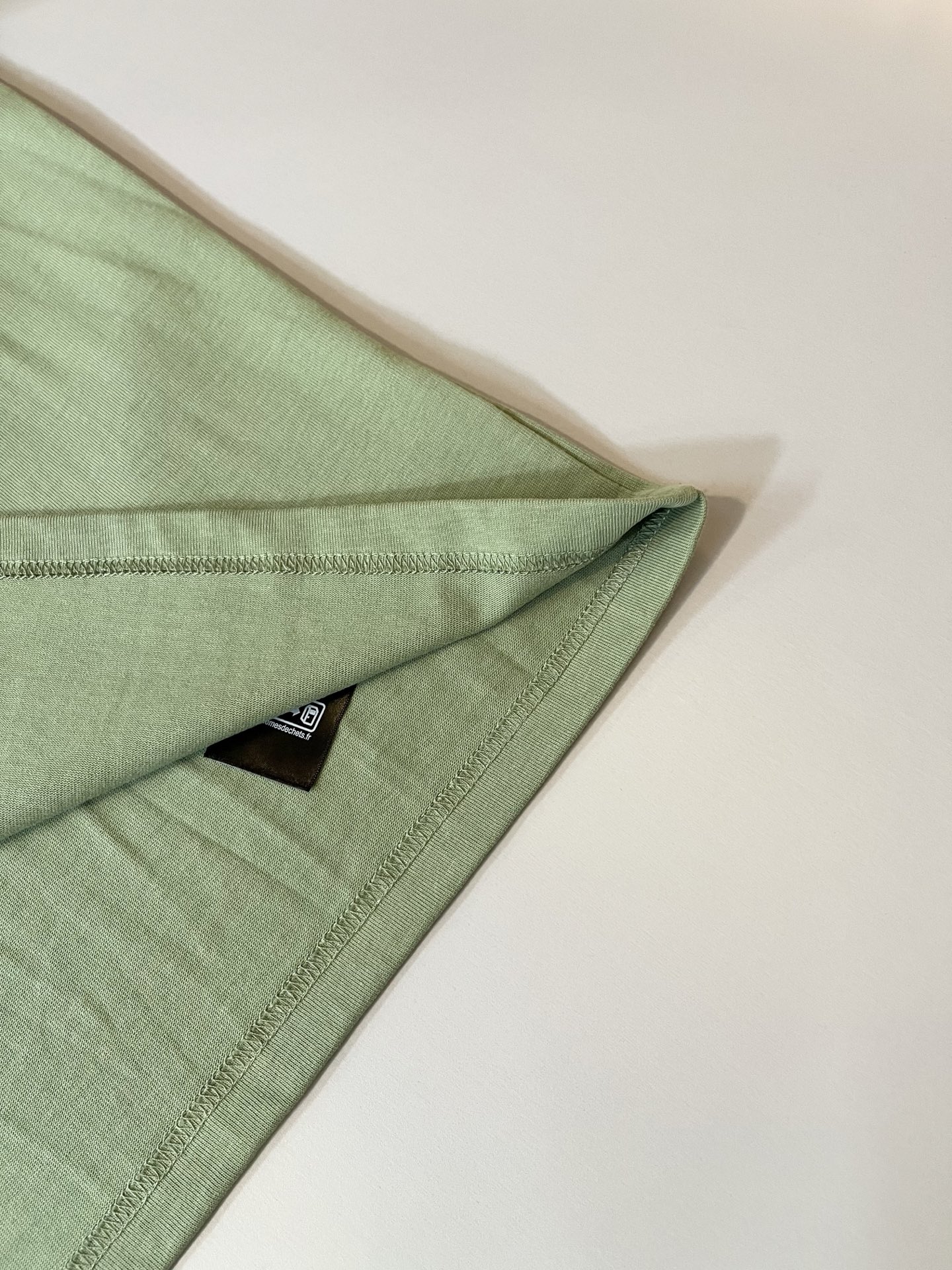  BALENCI*GA巴黎*家 2025春夏新款男女同款👫短袖T恤！走秀图案印花时尚休闲短袖T恤衫！设计