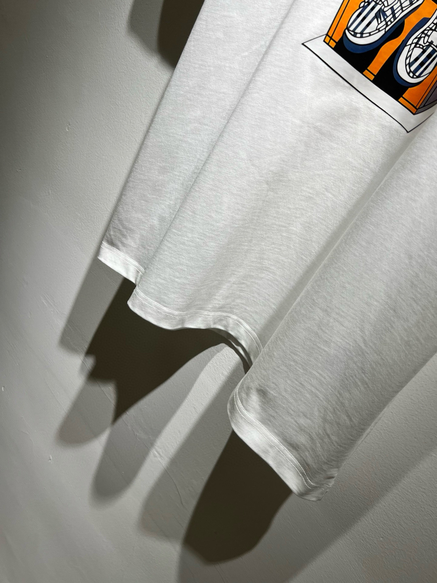   BURBER*Y巴*莉2025春夏新品男女同款👫短袖T恤，重磅来袭，最近比较火热的环保纯棉面料制作而