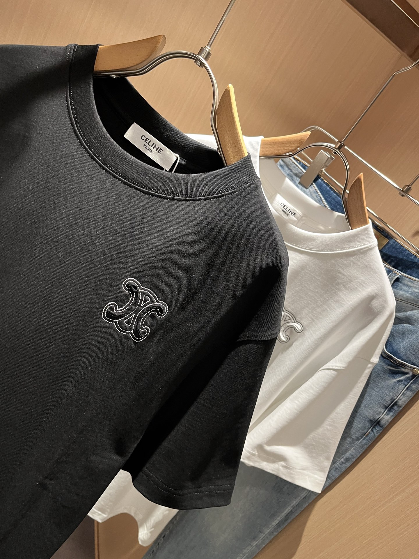  CELIN*瑟琳 2025春夏新款时尚休闲圆领短袖T恤，经典男女同款情侣👫短袖T恤衫！贸易公司渠道稀出