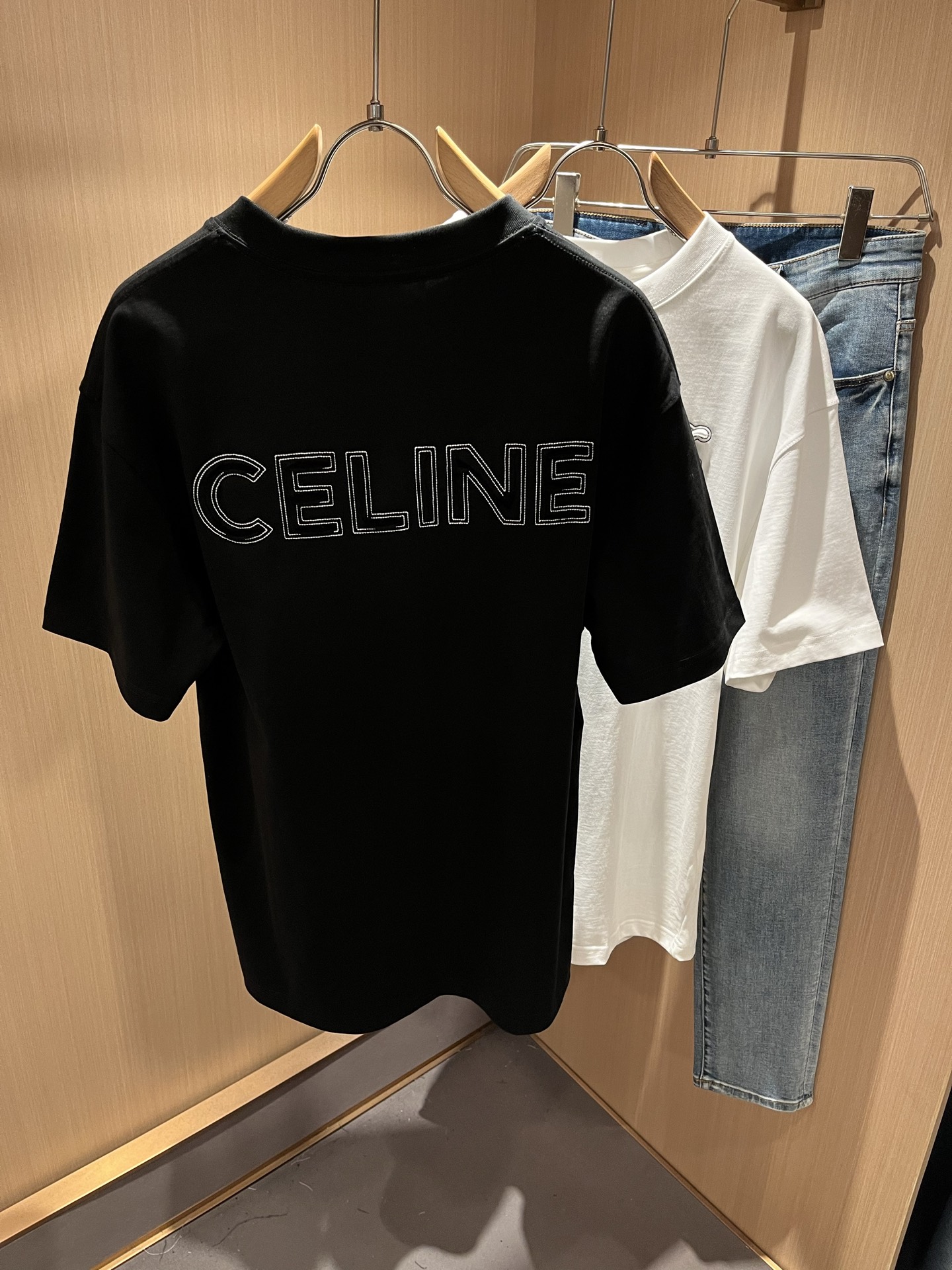  CELIN*瑟琳 2025春夏新款时尚休闲圆领短袖T恤，经典男女同款情侣👫短袖T恤衫！贸易公司渠道稀出