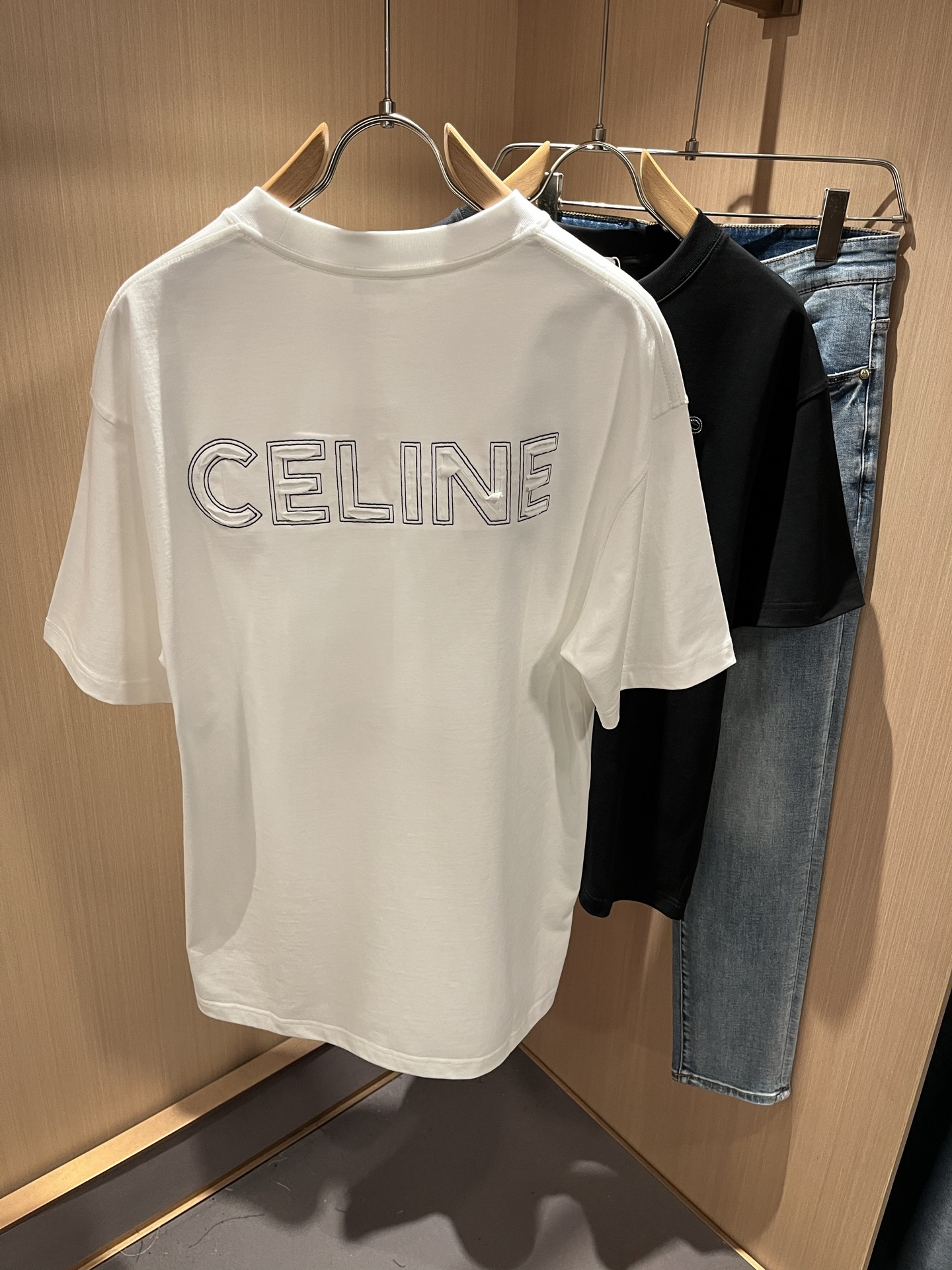  CELIN*瑟琳 2025春夏新款时尚休闲圆领短袖T恤，经典男女同款情侣👫短袖T恤衫！贸易公司渠道稀出