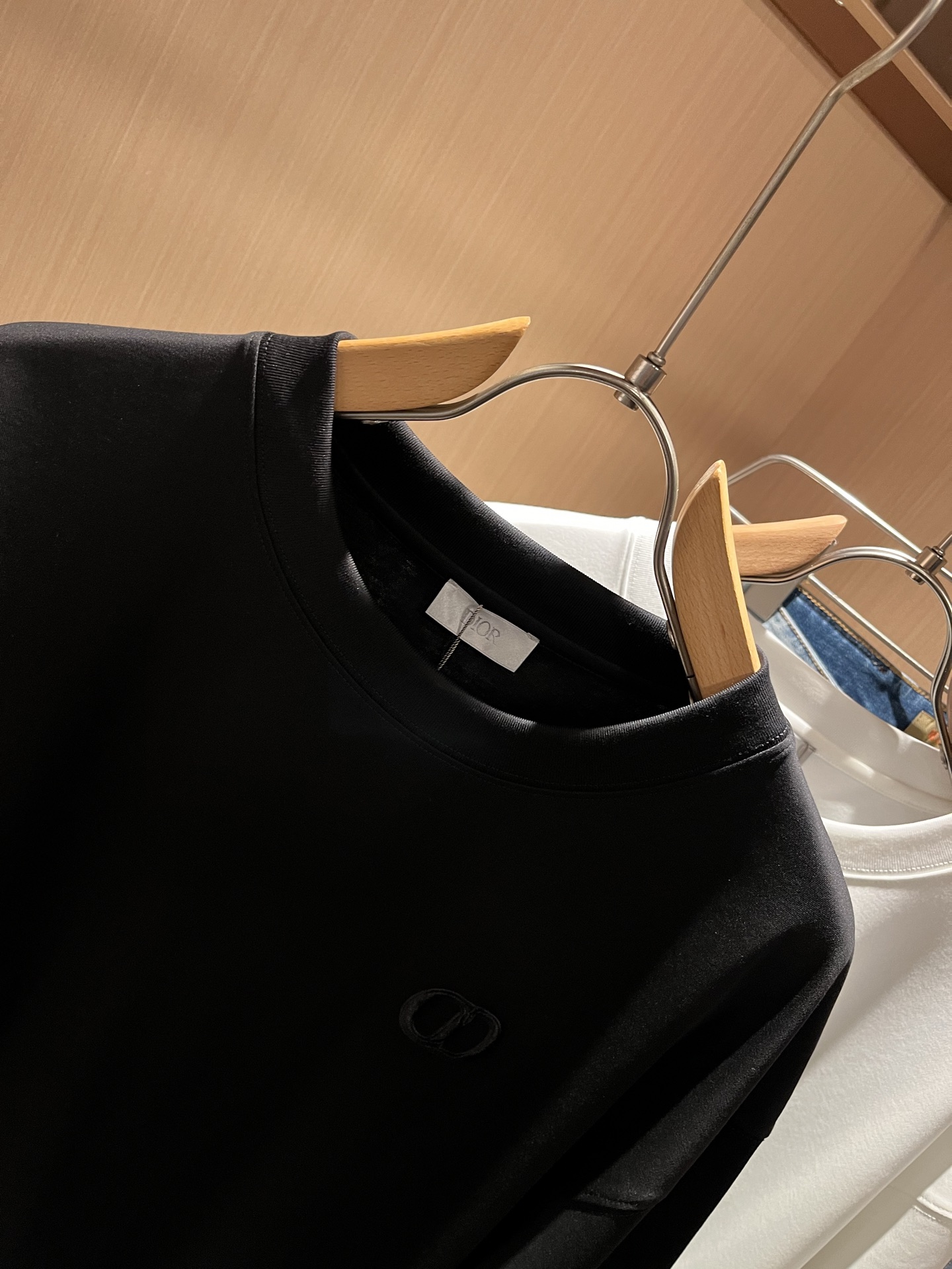  Dio*迪家 2025春夏新款男女同款👫短袖T恤，专柜同步发售！定制专属260克纯棉面料，定制原版工艺