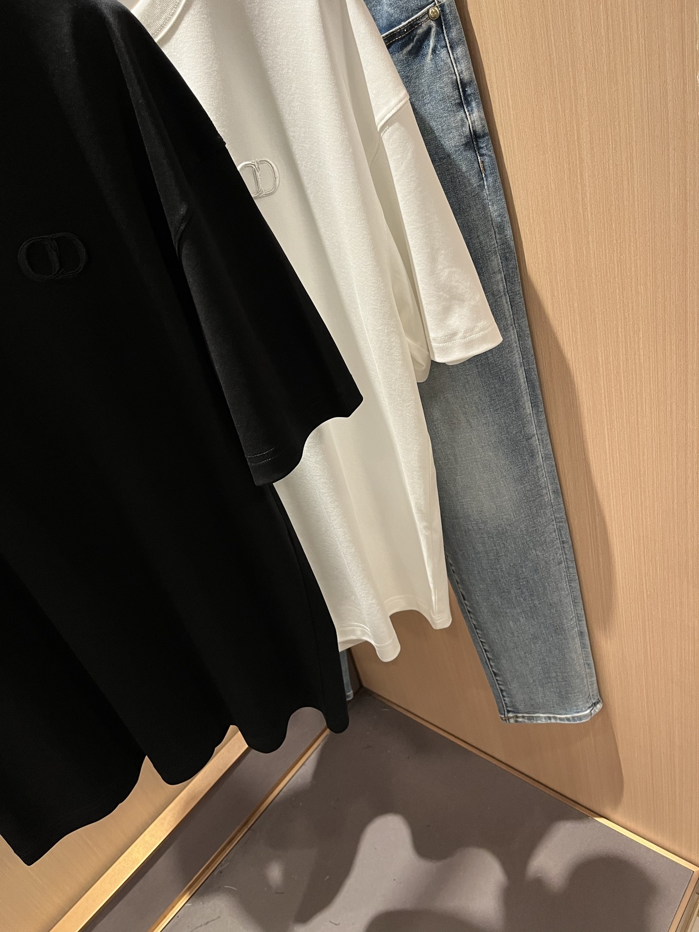  Dio*迪家 2025春夏新款男女同款👫短袖T恤，专柜同步发售！定制专属260克纯棉面料，定制原版工艺