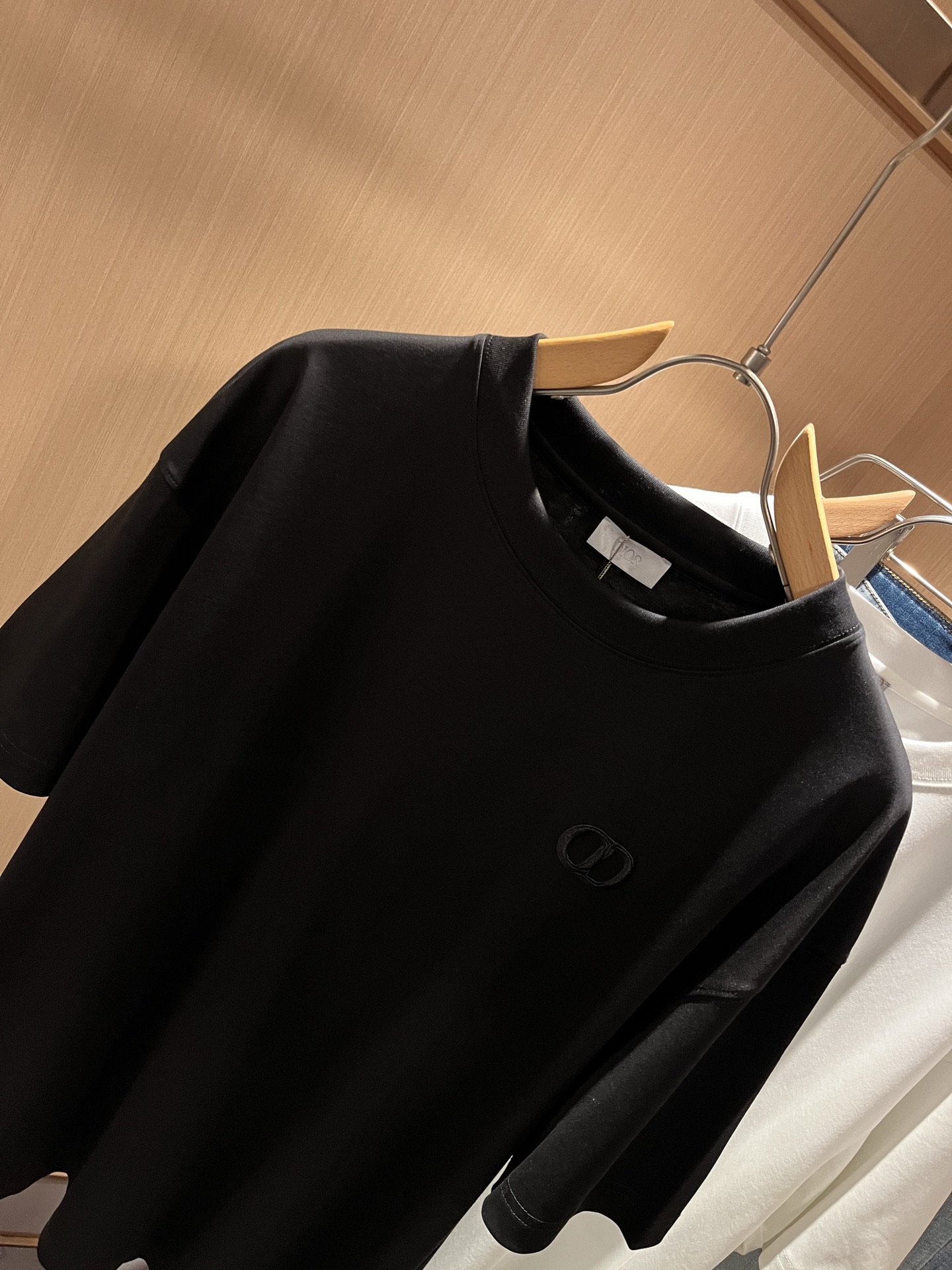  Dio*迪家 2025春夏新款男女同款👫短袖T恤，专柜同步发售！定制专属260克纯棉面料，定制原版工艺