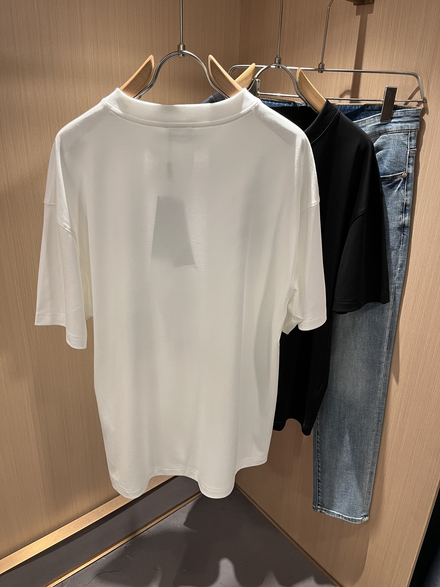  Dio*迪家 2025春夏新款男女同款👫短袖T恤，专柜同步发售！定制专属260克纯棉面料，定制原版工艺