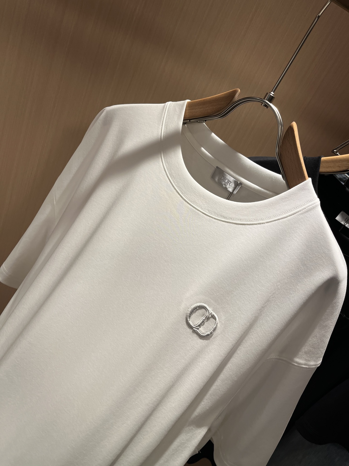  Dio*迪家 2025春夏新款男女同款👫短袖T恤，专柜同步发售！定制专属260克纯棉面料，定制原版工艺