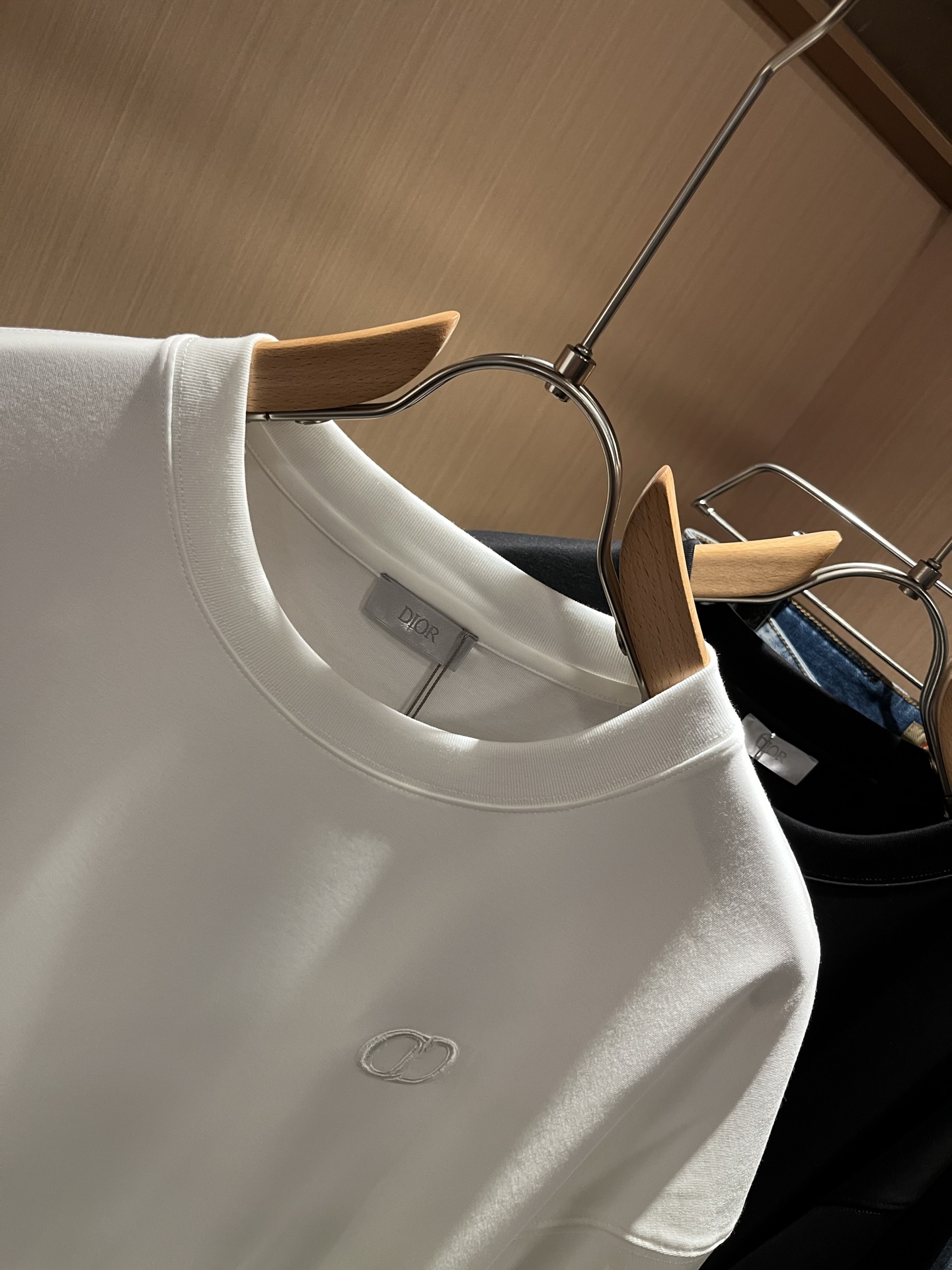  Dio*迪家 2025春夏新款男女同款👫短袖T恤，专柜同步发售！定制专属260克纯棉面料，定制原版工艺