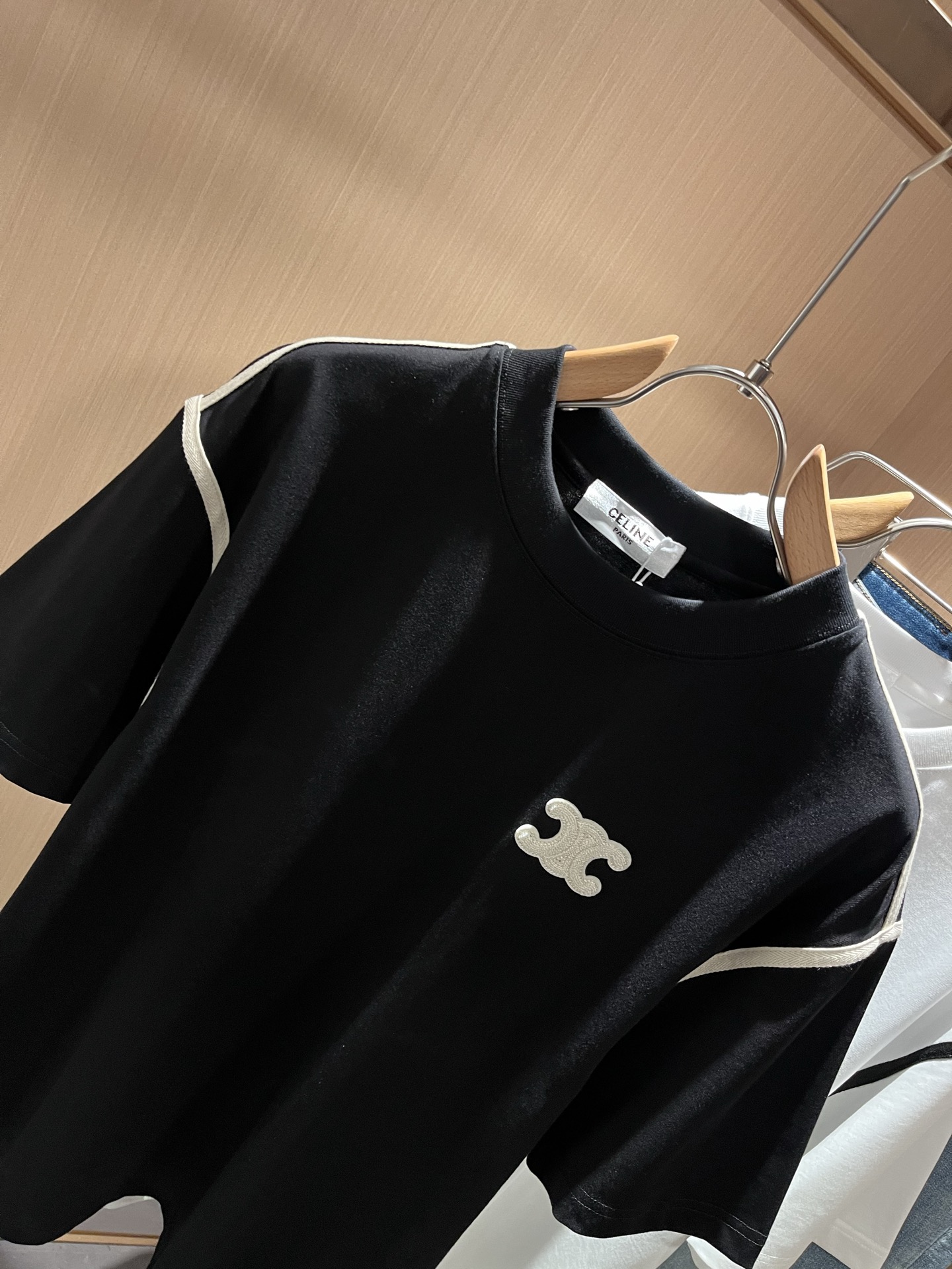  CELIN*瑟琳 2025春夏新款时尚休闲圆领短袖T恤，经典男女同款情侣👫短袖T恤衫！贸易公司渠道稀出