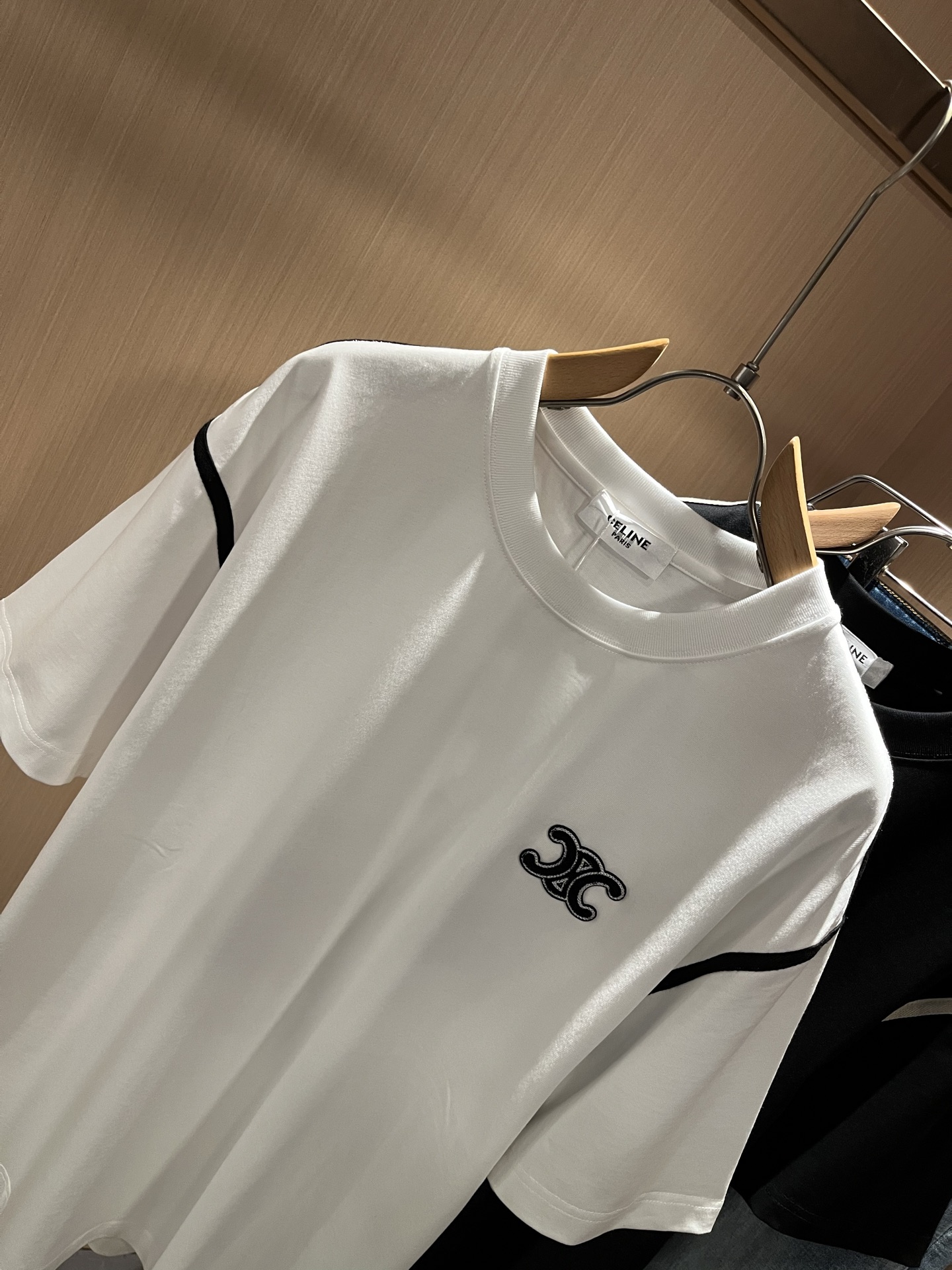  CELIN*瑟琳 2025春夏新款时尚休闲圆领短袖T恤，经典男女同款情侣👫短袖T恤衫！贸易公司渠道稀出