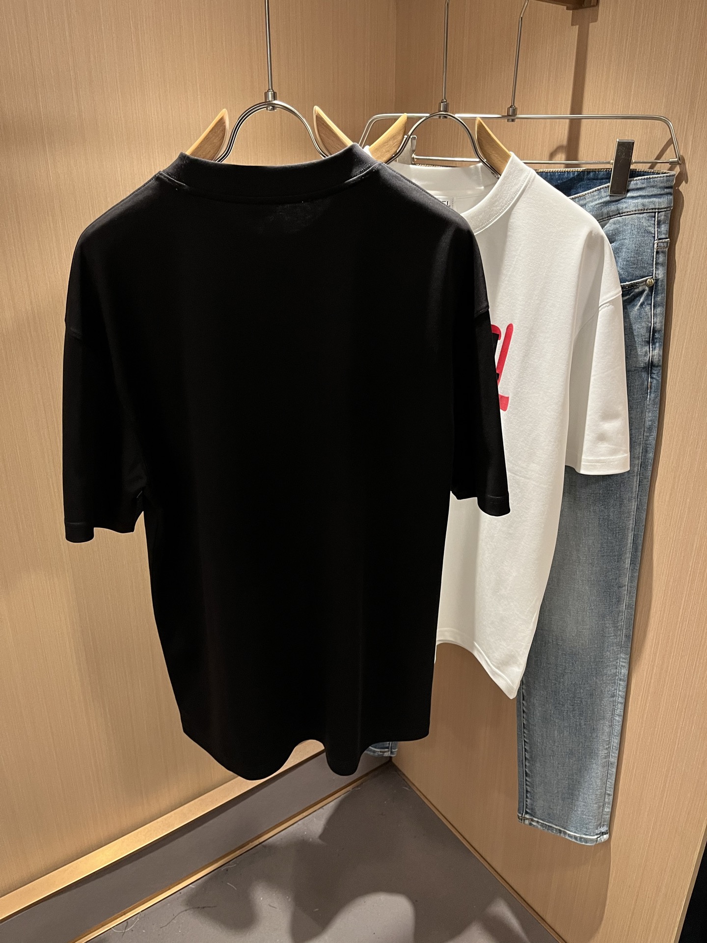  CELIN*瑟琳 2025春夏新款时尚休闲圆领短袖T恤，经典男女同款情侣👫短袖T恤衫！贸易公司渠道稀出