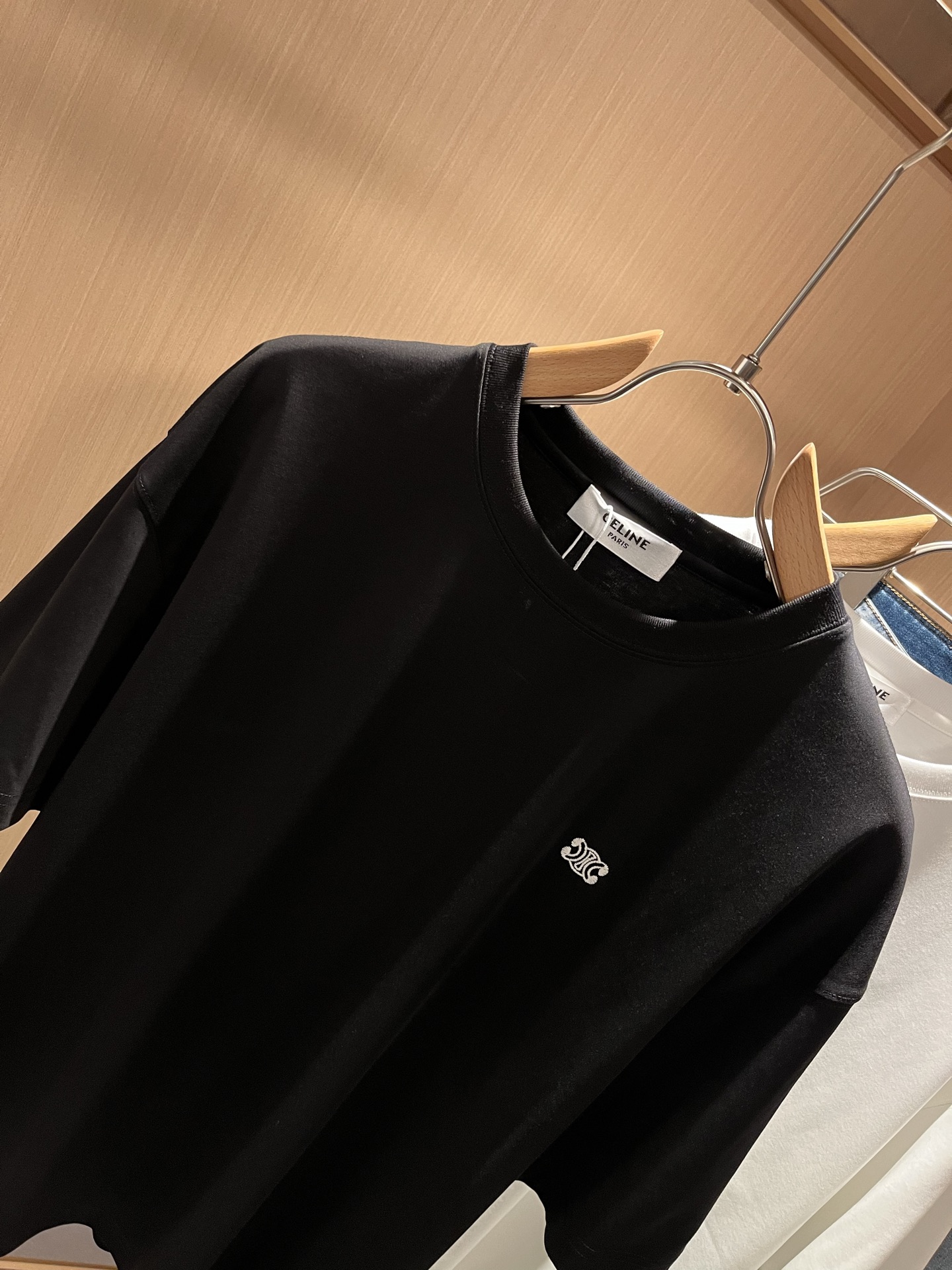  CELIN*瑟琳 2025春夏新款时尚休闲圆领短袖T恤，经典男女同款情侣👫短袖T恤衫！贸易公司渠道稀出