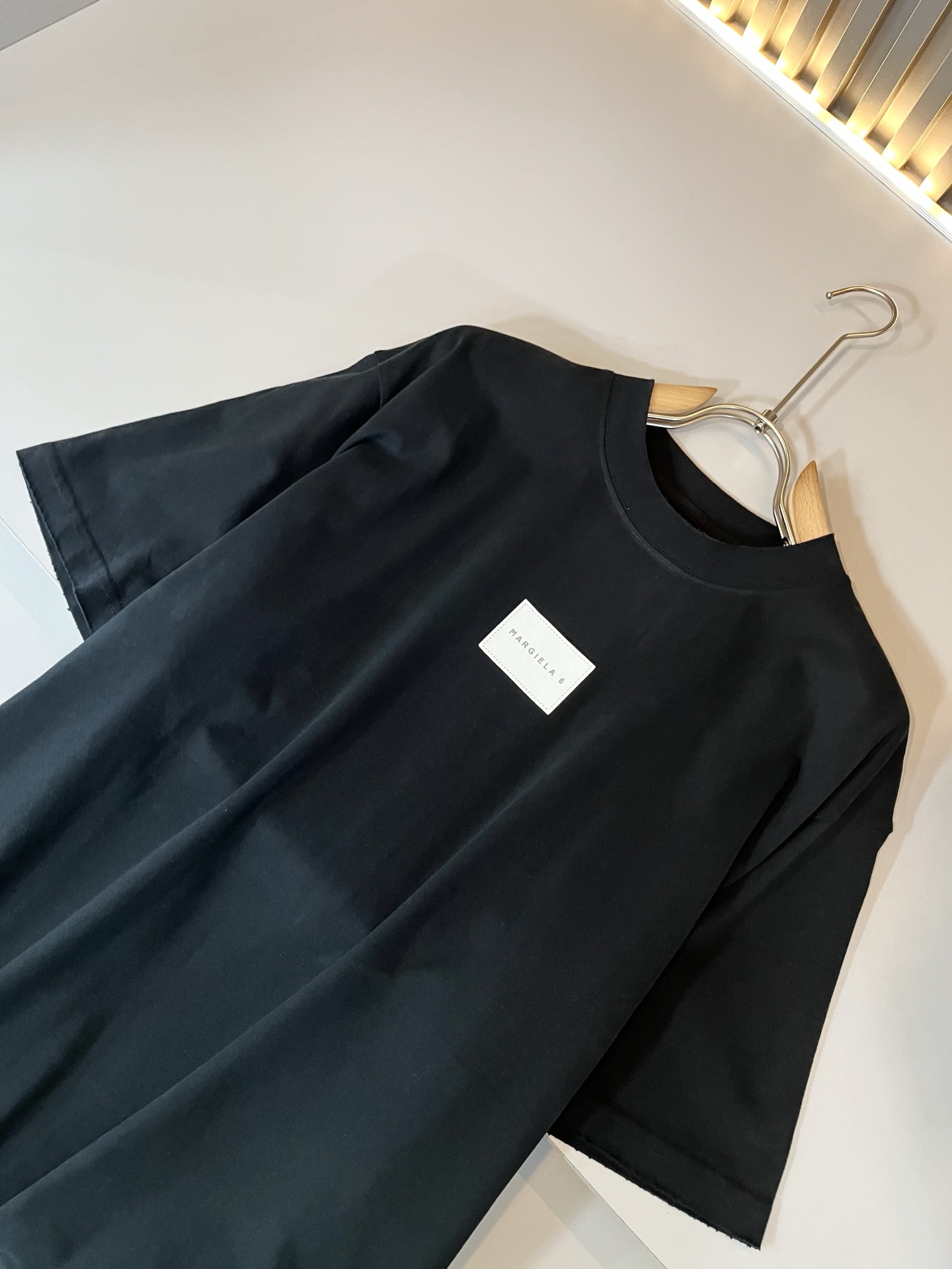   马吉拉 maison margiel 2025春夏新款男女同款👫短袖T恤，专柜同步发售！定制专属洗水