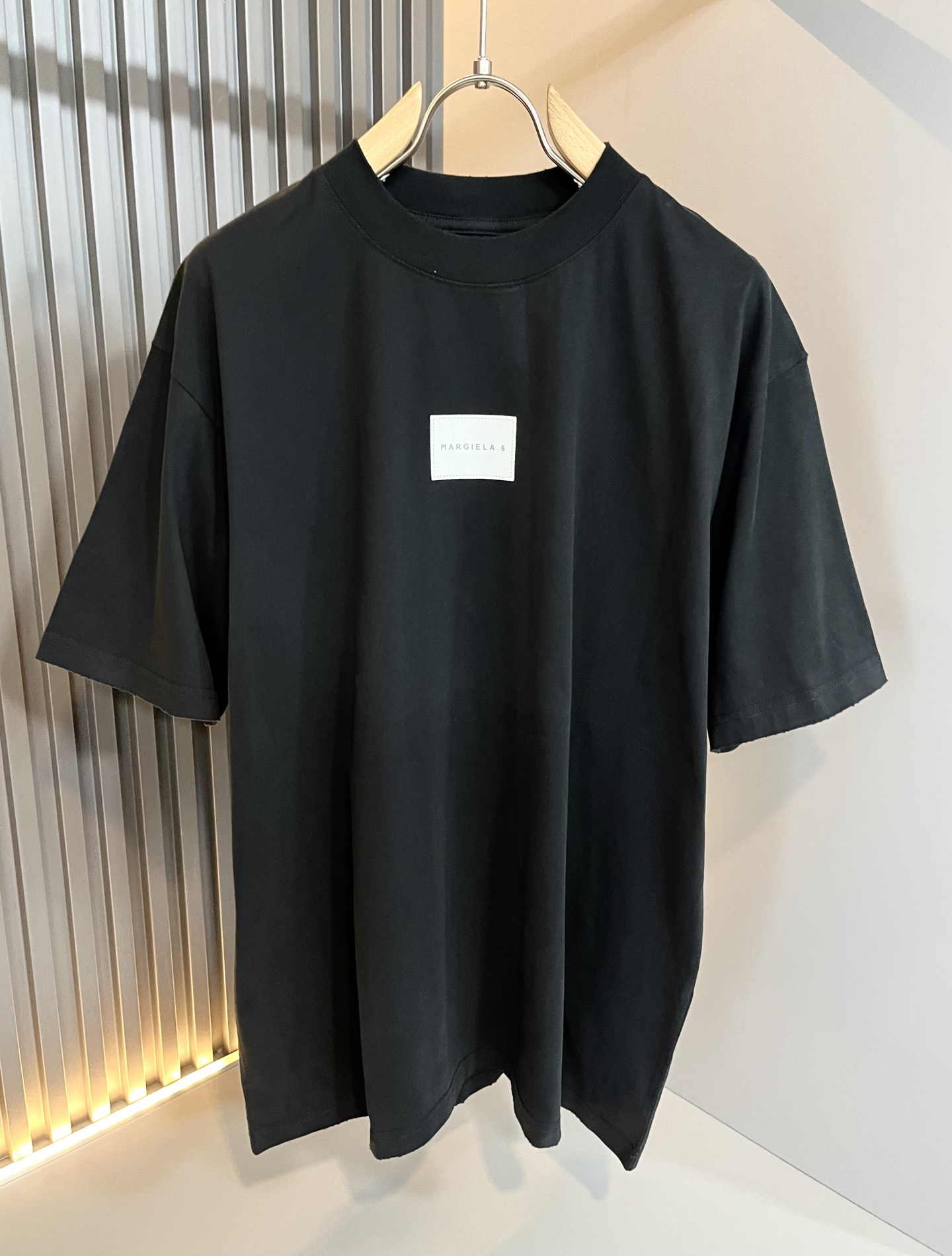   马吉拉 maison margiel 2025春夏新款男女同款👫短袖T恤，专柜同步发售！定制专属洗水