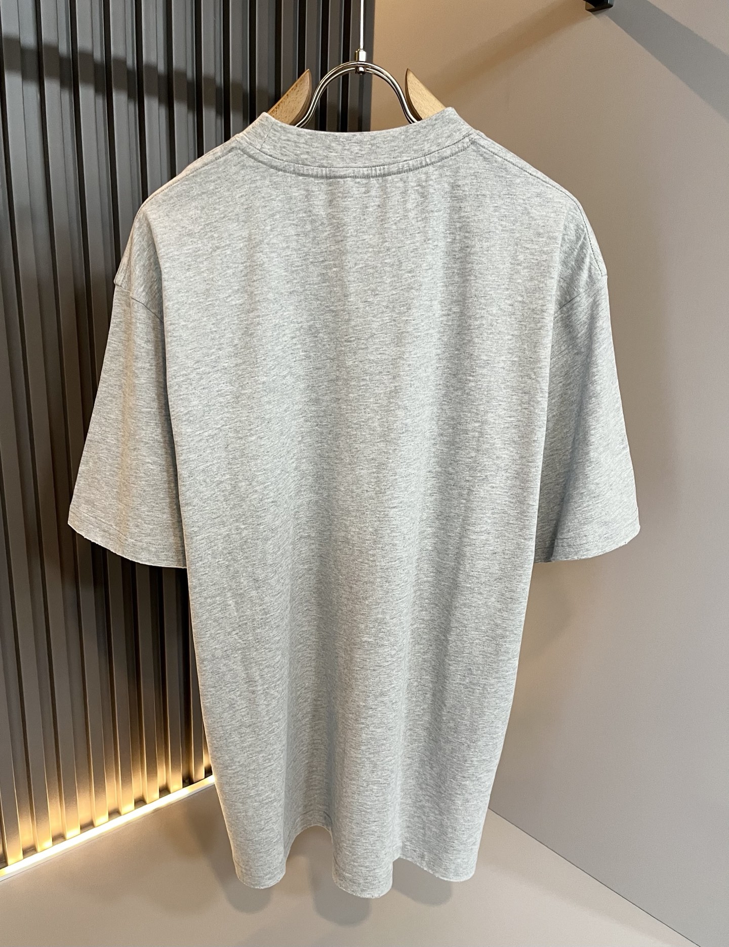   马吉拉 maison margiel 2025春夏新款男女同款👫短袖T恤，专柜同步发售！定制专属洗水