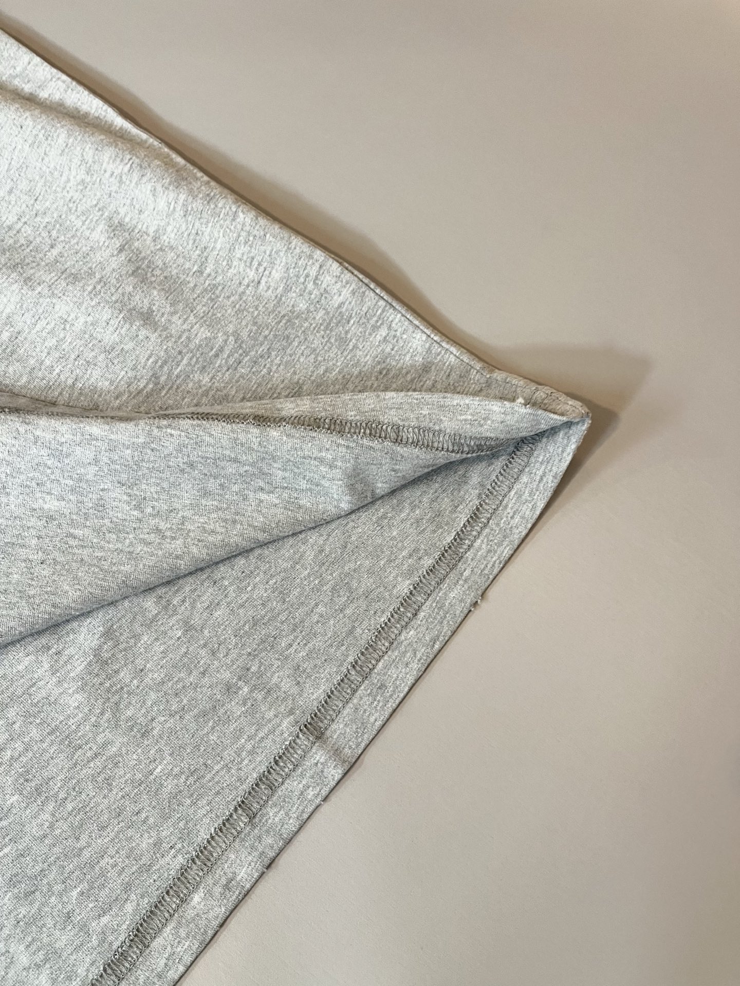   马吉拉 maison margiel 2025春夏新款男女同款👫短袖T恤，专柜同步发售！定制专属洗水