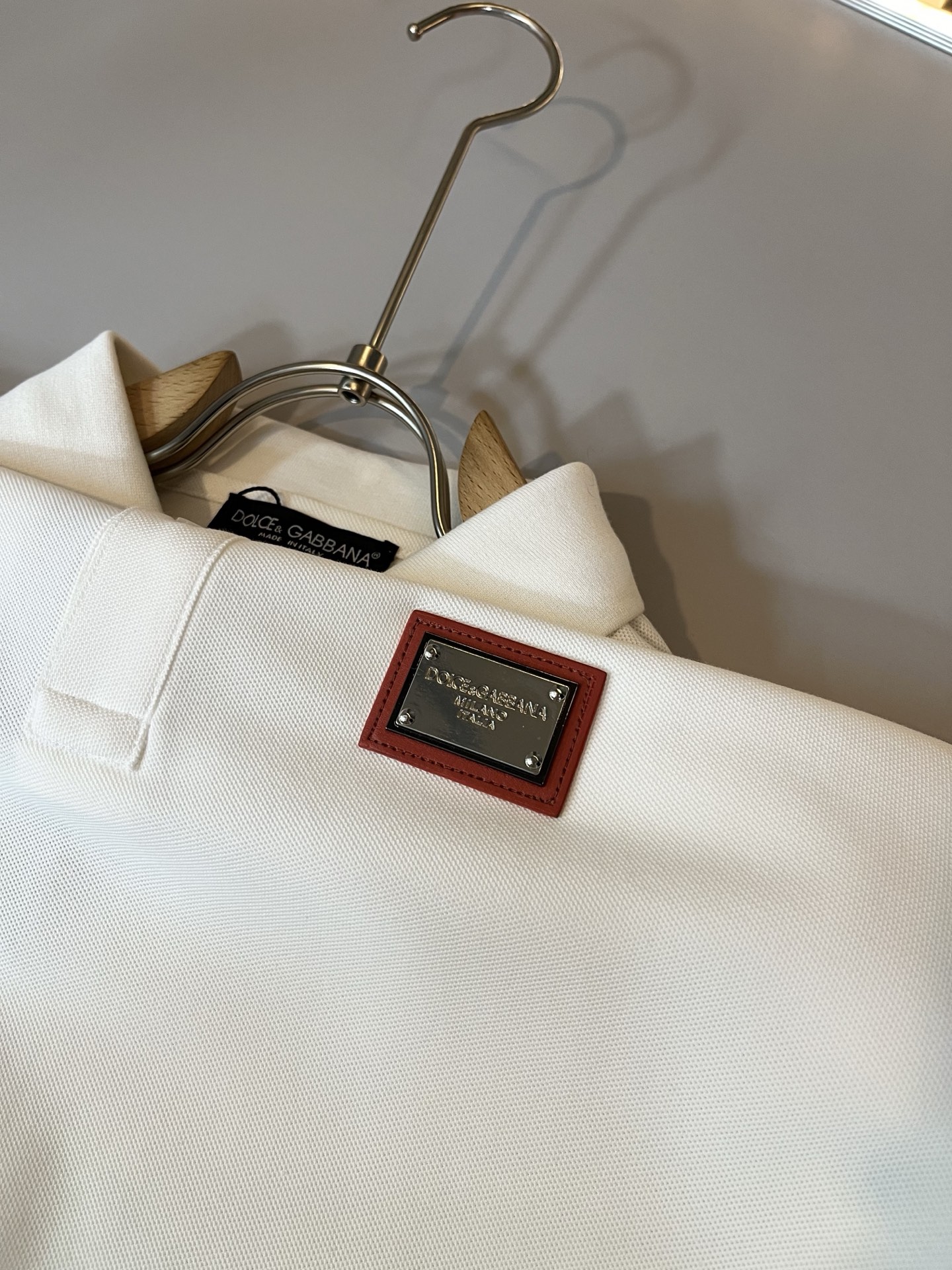  Dolce&Gabba*a 杜嘉*纳2025春夏新款男士短袖Polo衫，专柜同步发售！定制专属珠地棉面