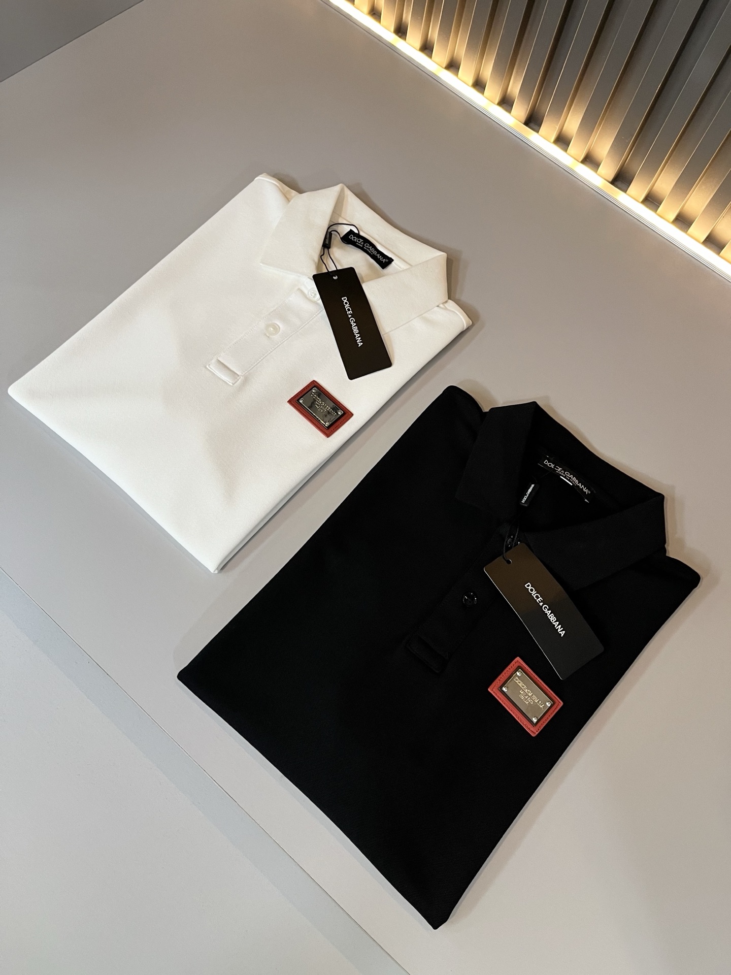  Dolce&Gabba*a 杜嘉*纳2025春夏新款男士短袖Polo衫，专柜同步发售！定制专属珠地棉面