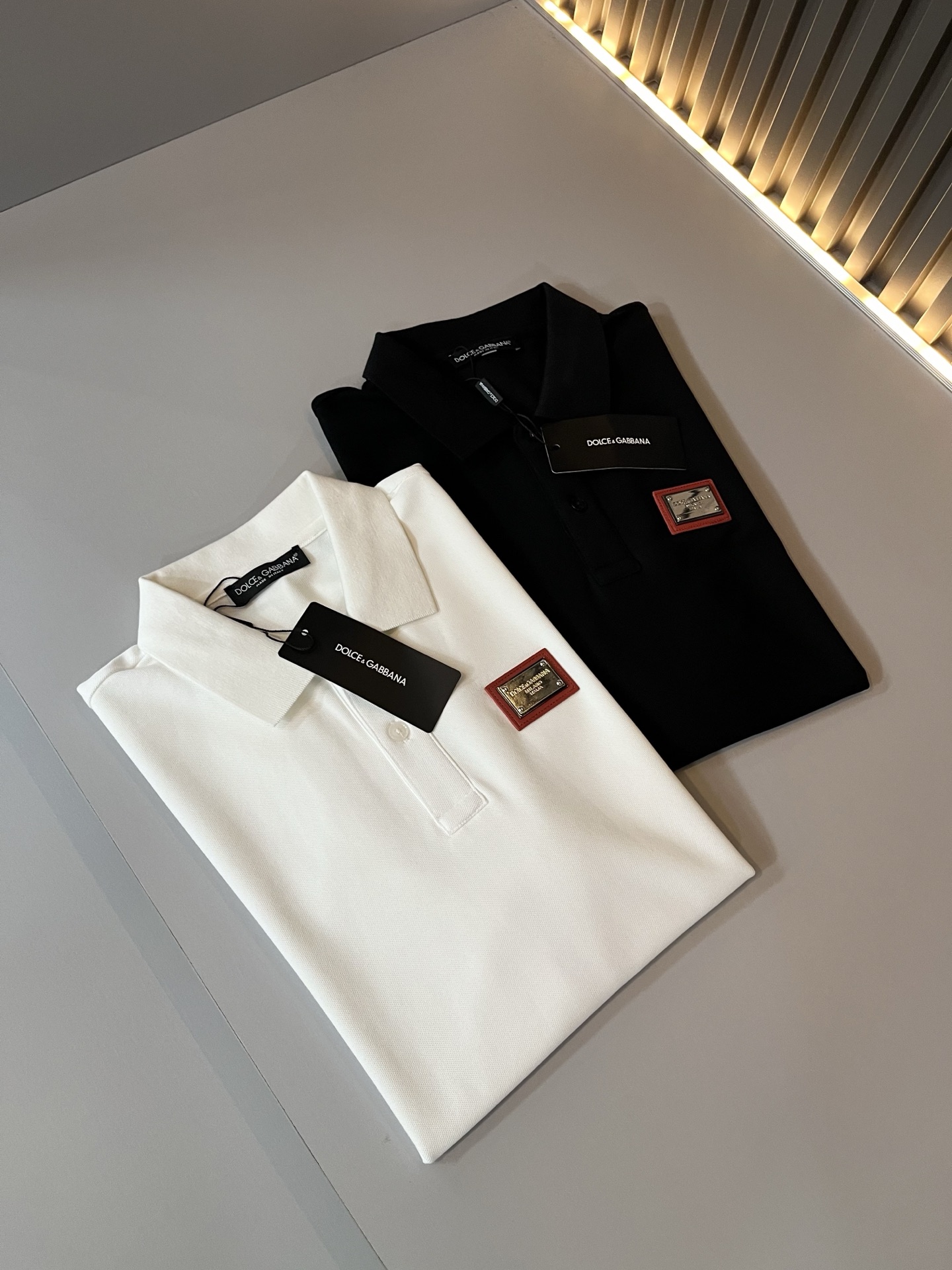  Dolce&Gabba*a 杜嘉*纳2025春夏新款男士短袖Polo衫，专柜同步发售！定制专属珠地棉面