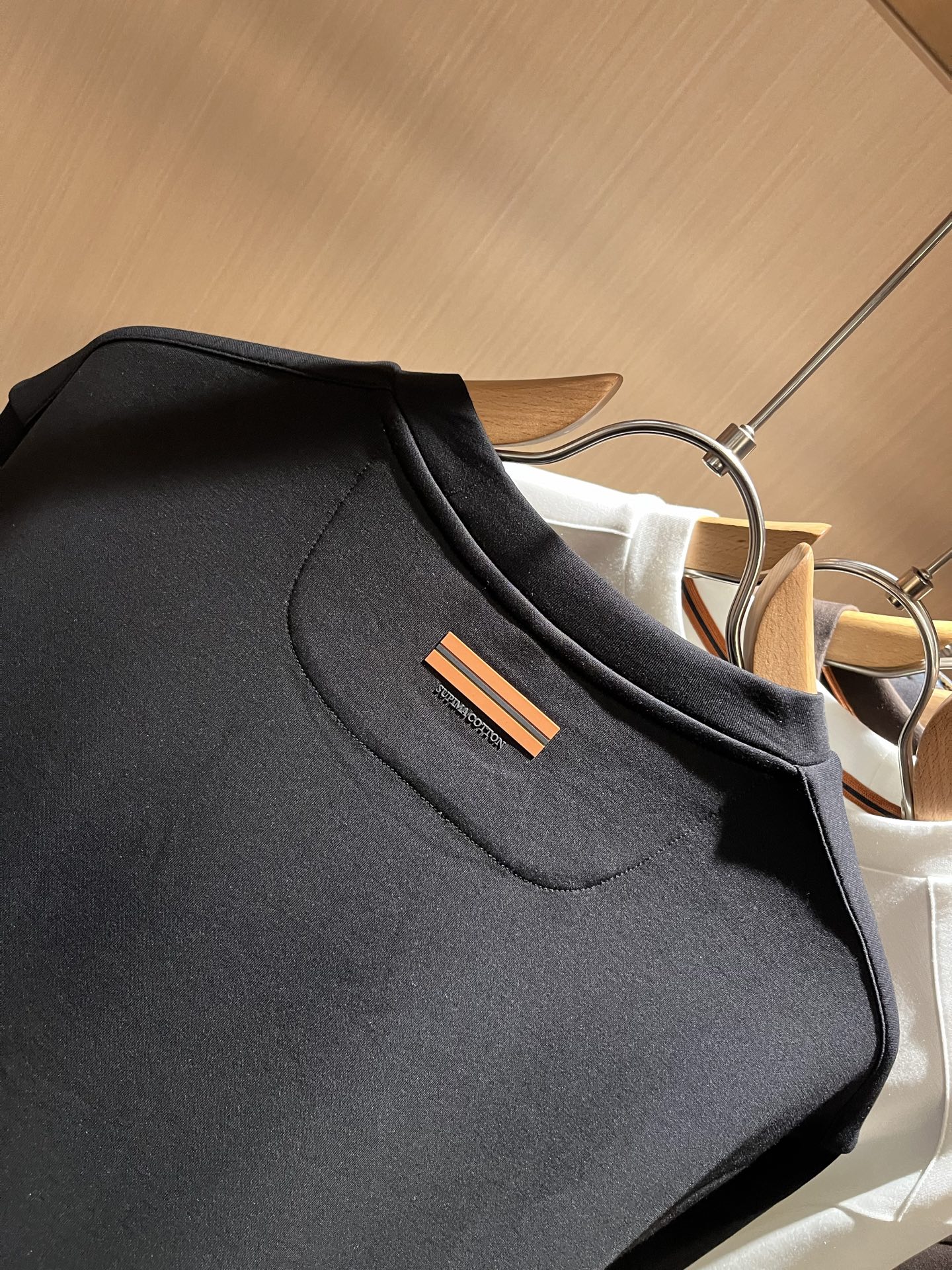  Ermenegildo Zeg*a杰*亚 2025秋冬新品男士长袖休闲打底衫，外贸公司订单！是杰尼亚经