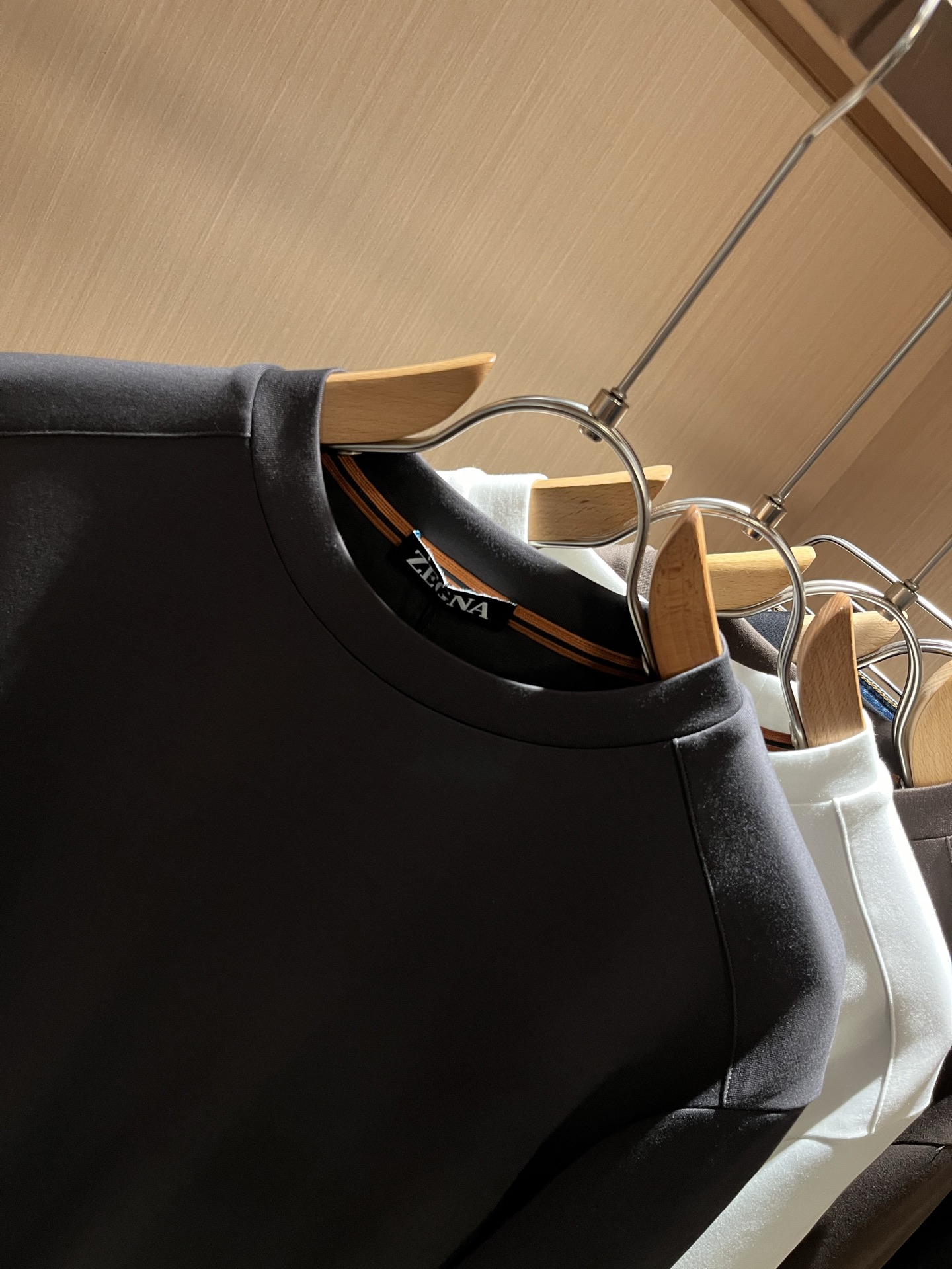  Ermenegildo Zeg*a杰*亚 2025秋冬新品男士长袖休闲打底衫，外贸公司订单！是杰尼亚经