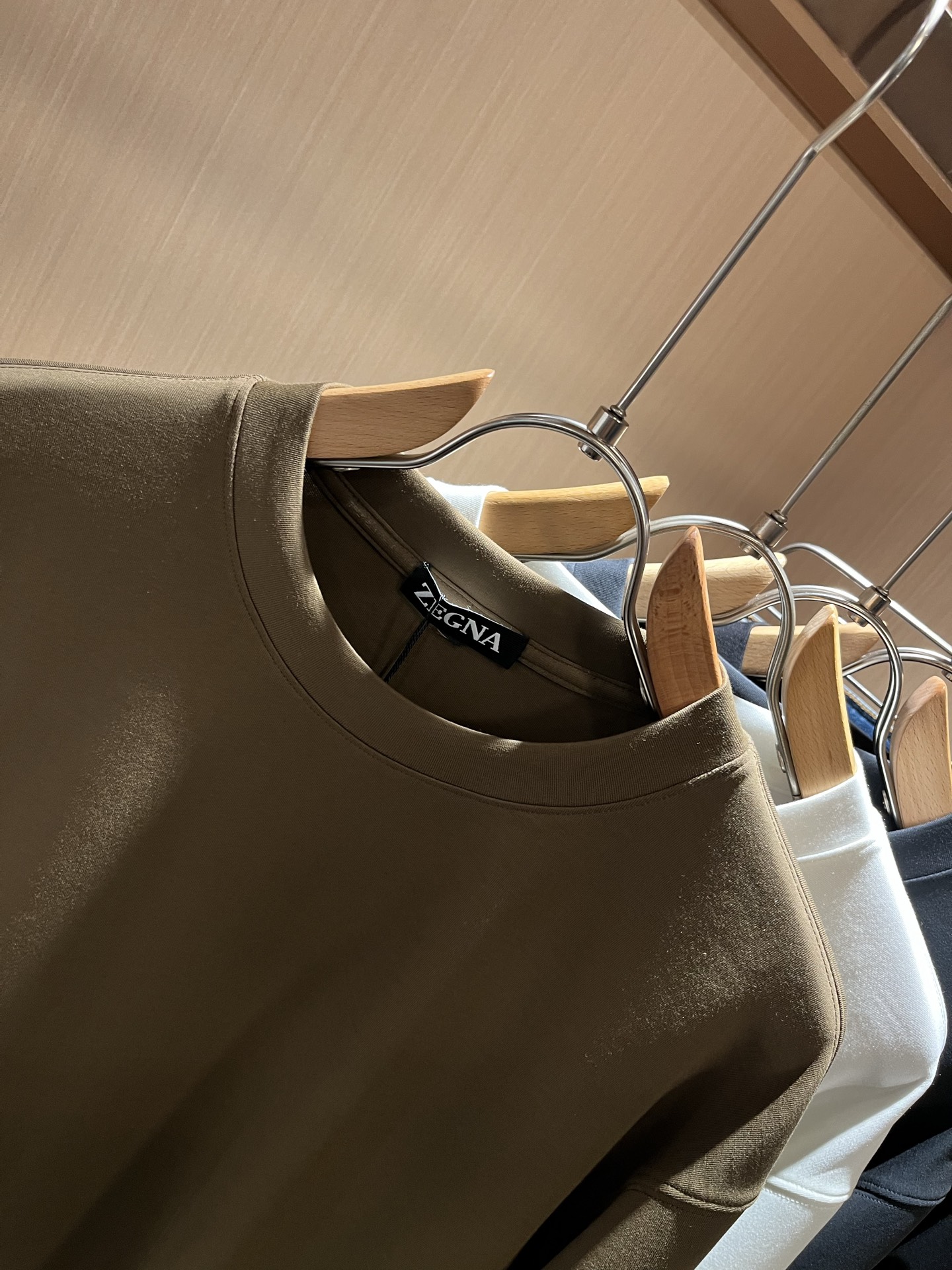  Ermenegildo Zeg*a杰*亚 2025秋冬新款男士休闲卫衣，压轴的渠道货出现了！！柜台同步