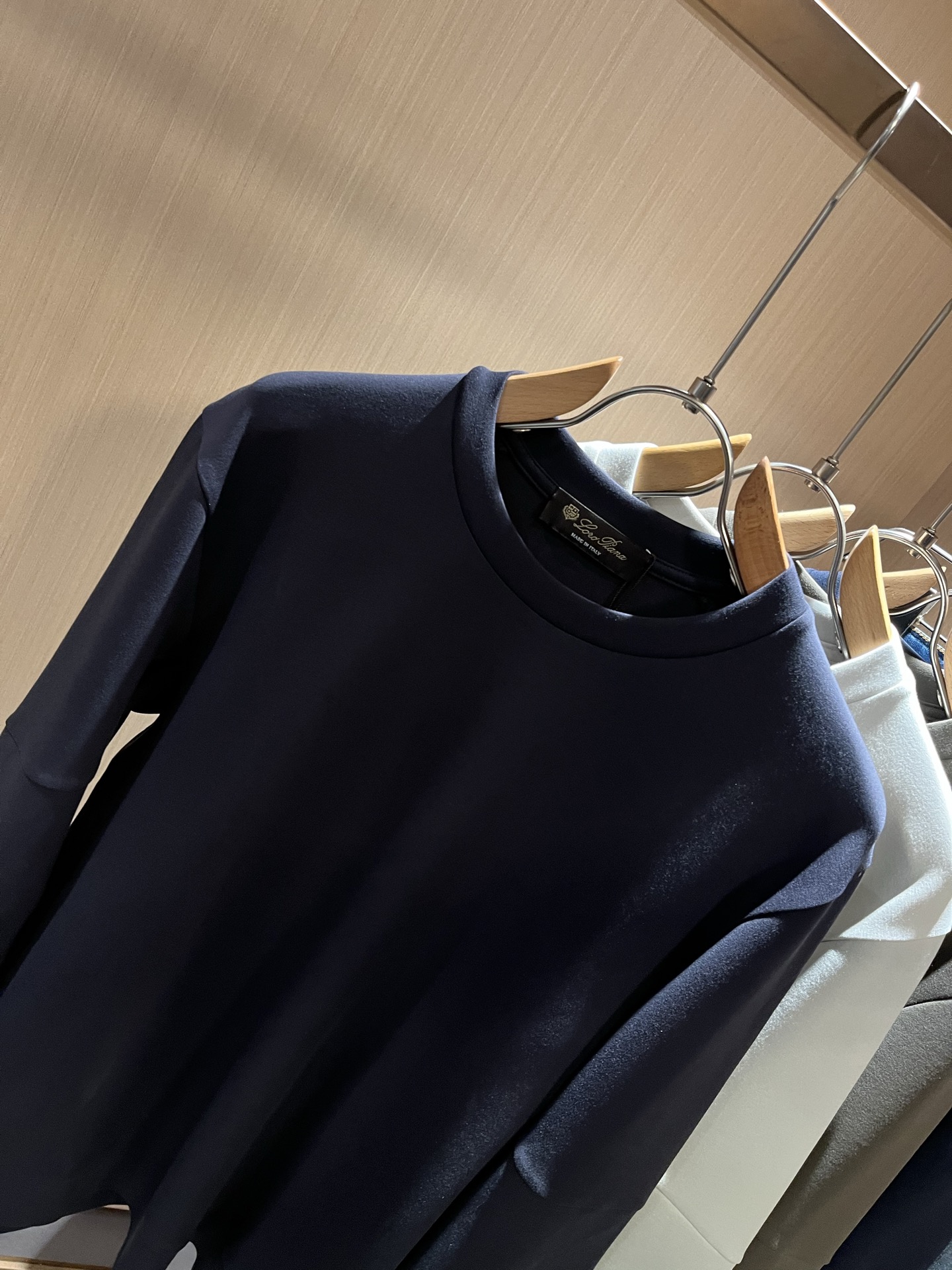  Loro Piana诺悠翩雅 2025秋冬新品男士卫衣，外贸公司订单！客供婴儿绒棉材质，经典的专有织物