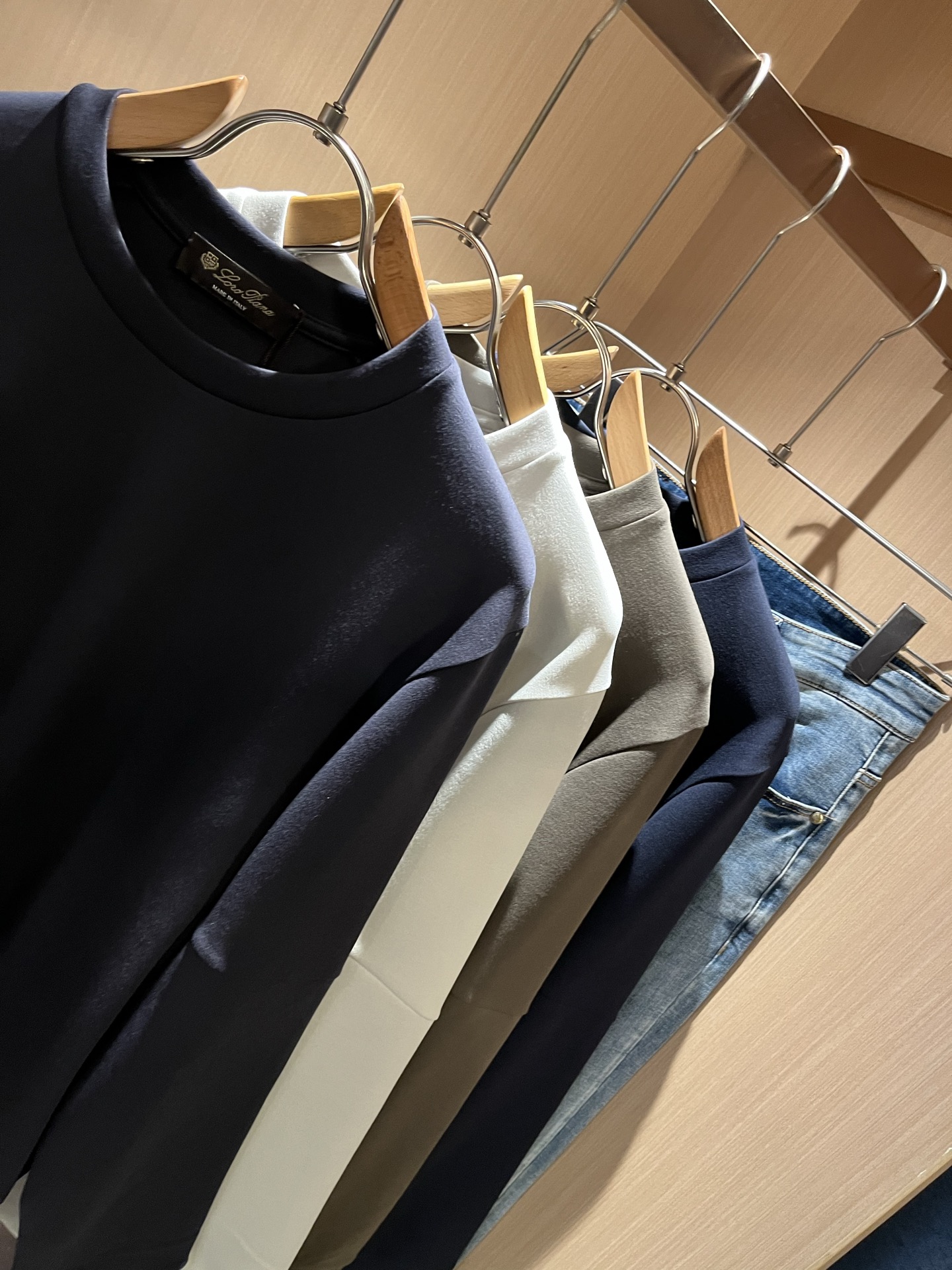  Loro Piana诺悠翩雅 2025秋冬新品男士卫衣，外贸公司订单！客供婴儿绒棉材质，经典的专有织物