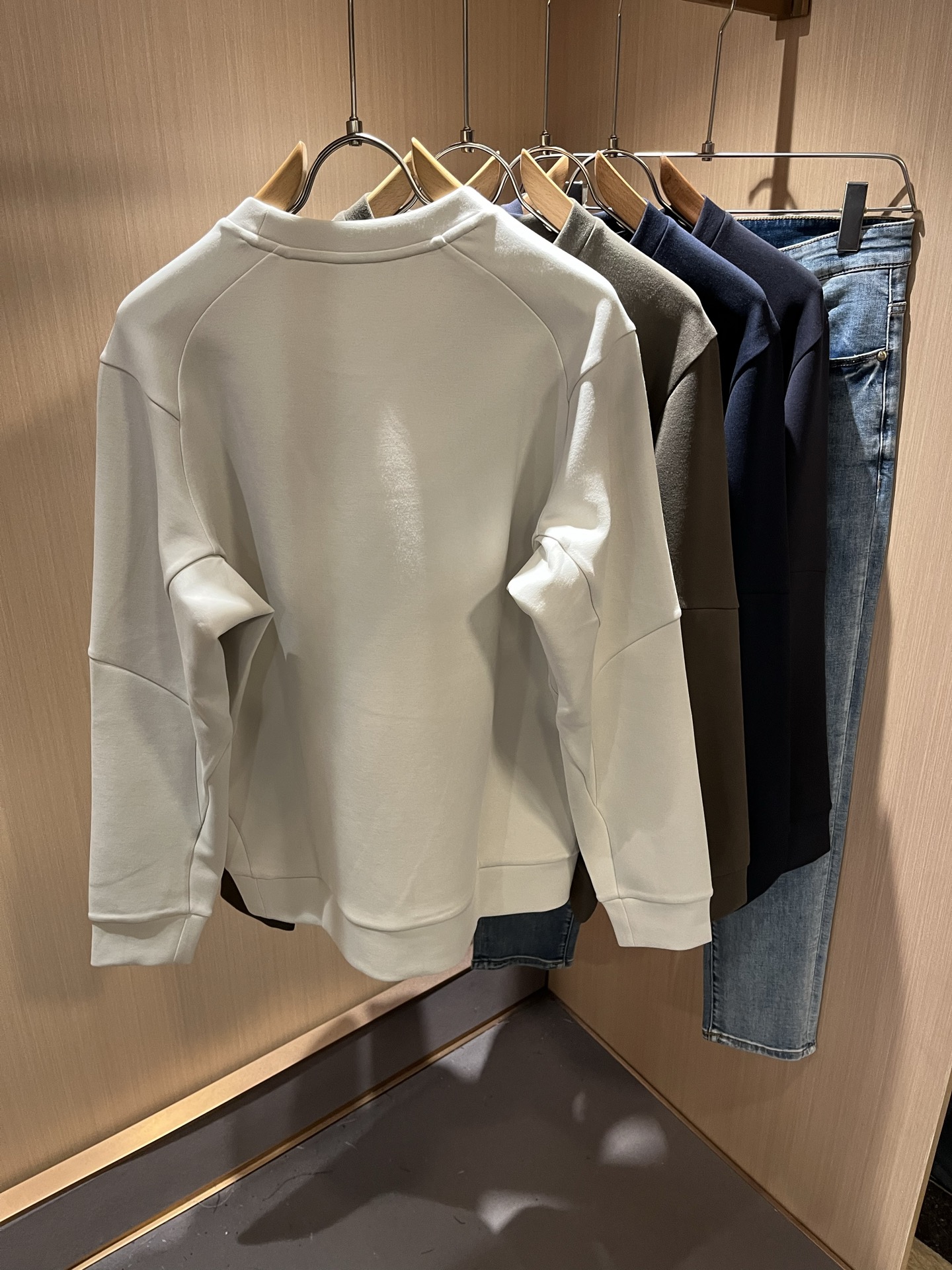  Loro Piana诺悠翩雅 2025秋冬新品男士卫衣，外贸公司订单！客供婴儿绒棉材质，经典的专有织物