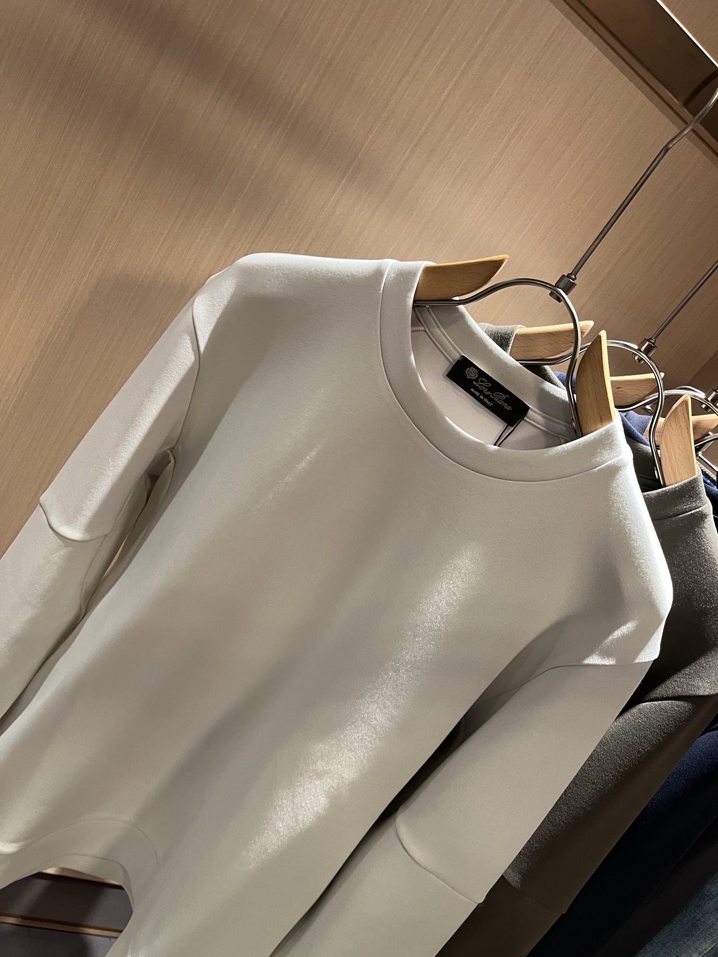  Loro Piana诺悠翩雅 2025秋冬新品男士卫衣，外贸公司订单！客供婴儿绒棉材质，经典的专有织物