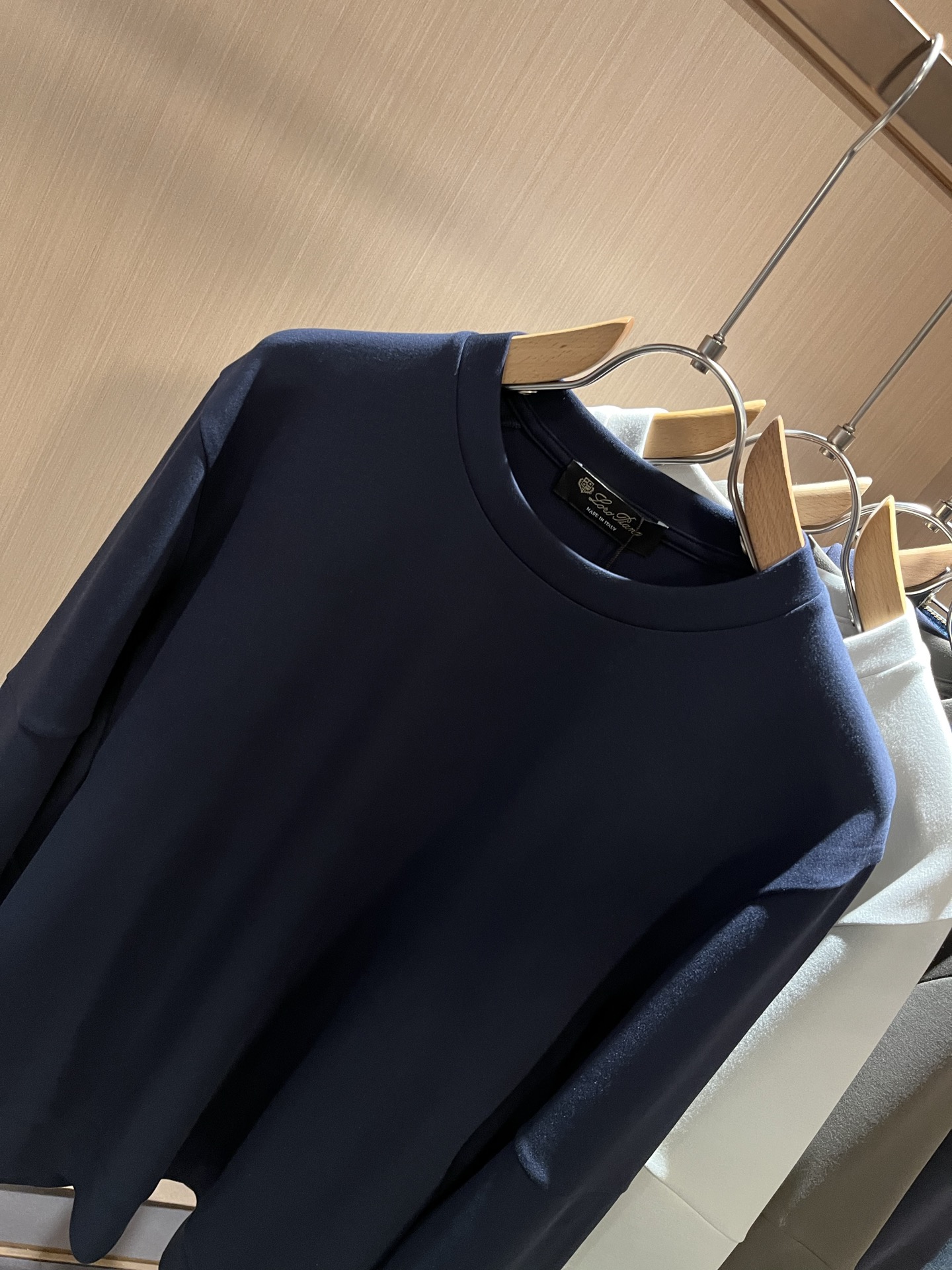  Loro Piana诺悠翩雅 2025秋冬新品男士卫衣，外贸公司订单！客供婴儿绒棉材质，经典的专有织物