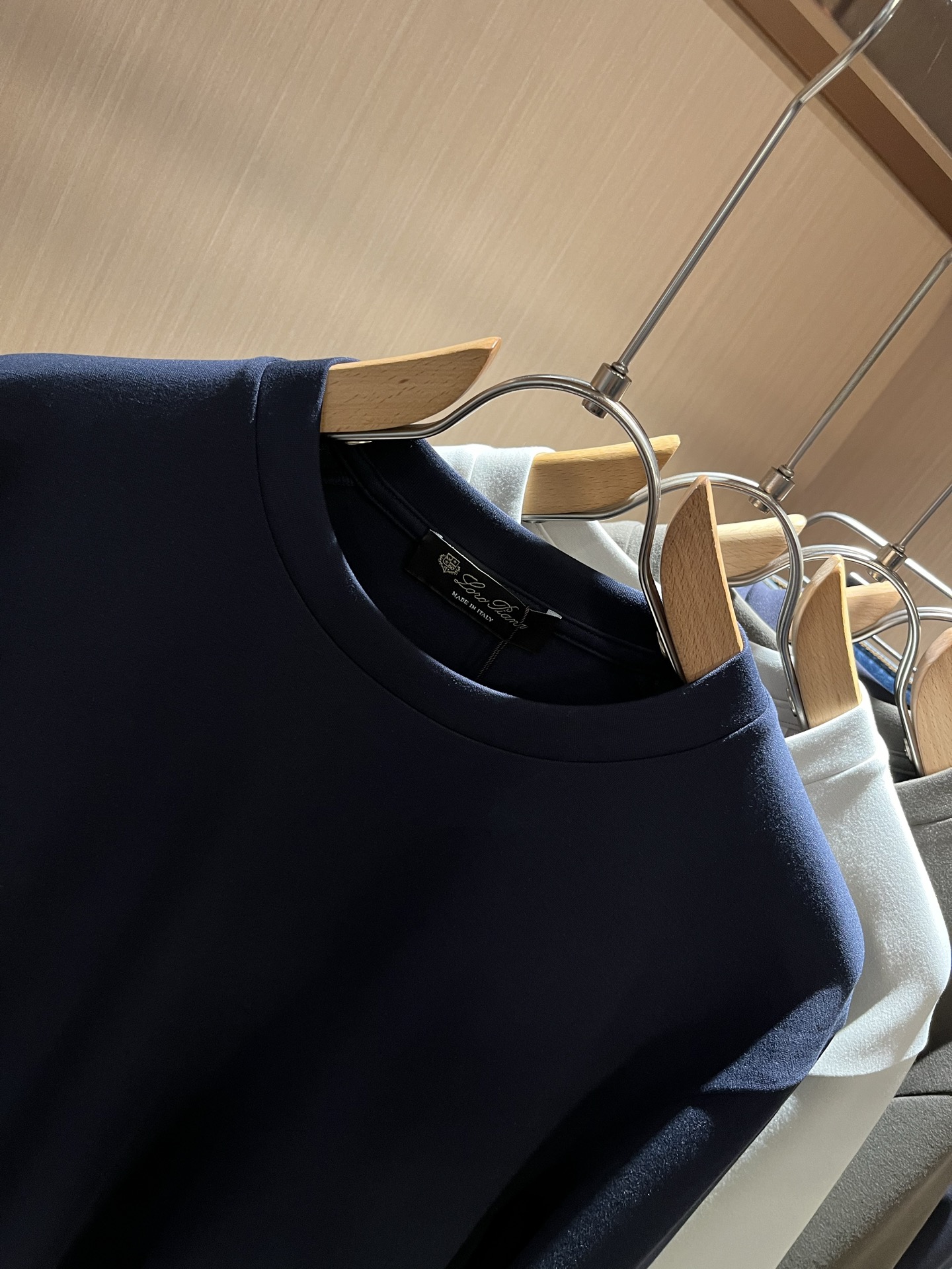  Loro Piana诺悠翩雅 2025秋冬新品男士卫衣，外贸公司订单！客供婴儿绒棉材质，经典的专有织物