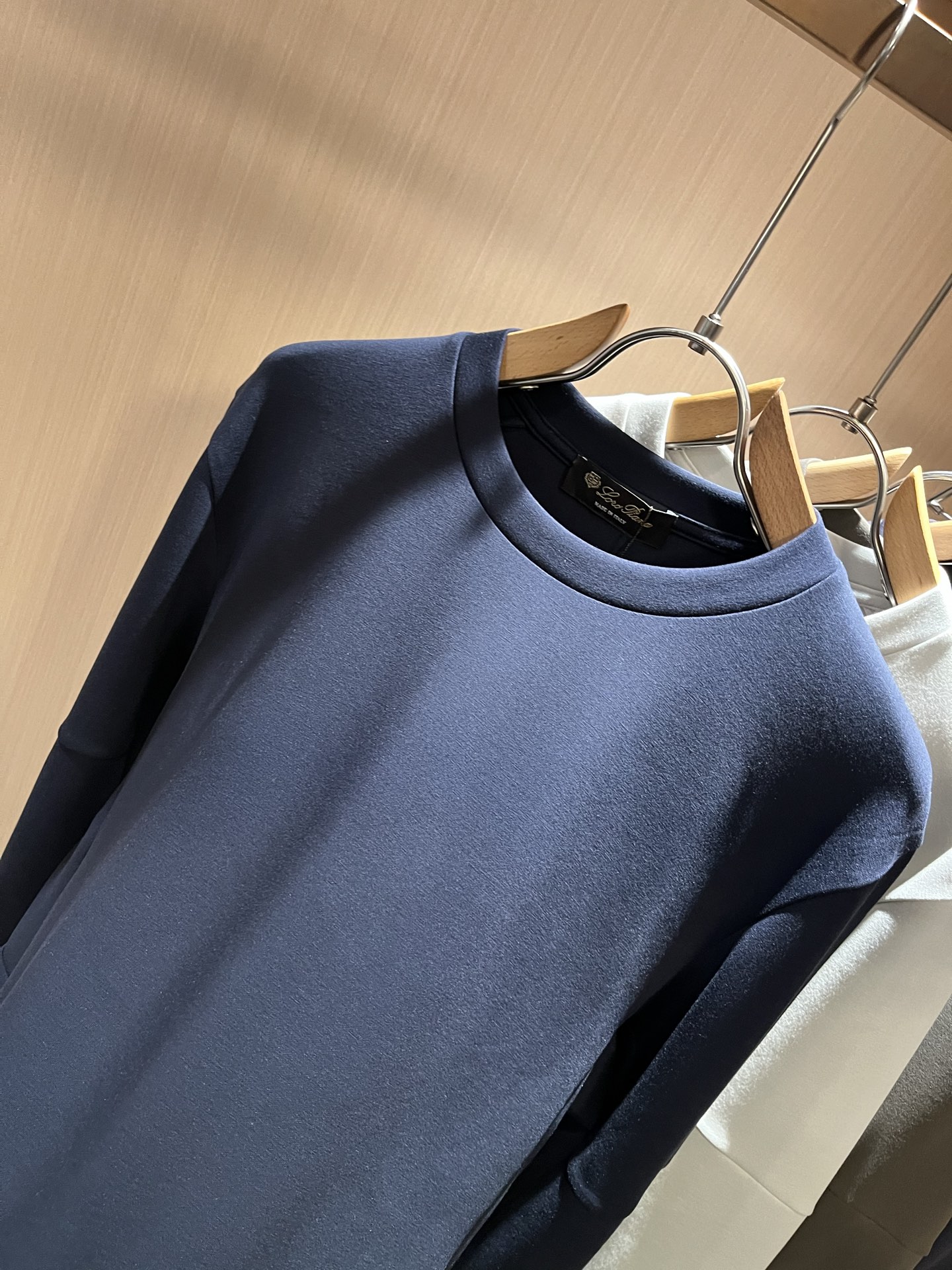  Loro Piana诺悠翩雅 2025秋冬新品男士卫衣，外贸公司订单！客供婴儿绒棉材质，经典的专有织物