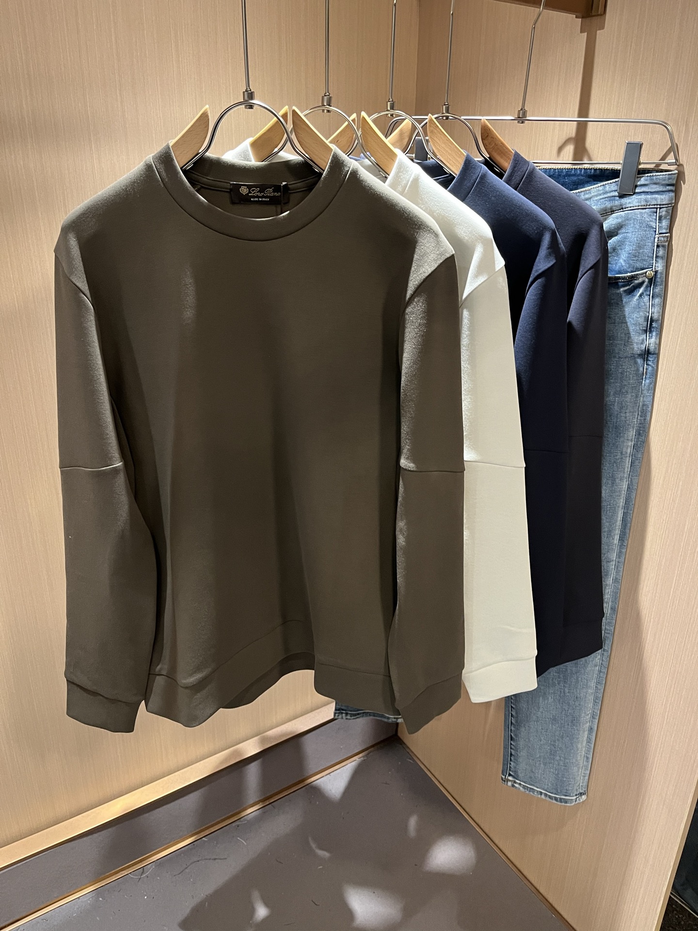  Loro Piana诺悠翩雅 2025秋冬新品男士卫衣，外贸公司订单！客供婴儿绒棉材质，经典的专有织物