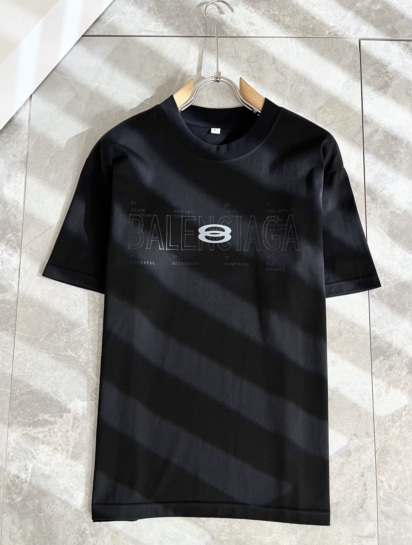    BALENCI*GA巴黎*家 2025春夏新款男女同款👫短袖T恤！走秀图案印花时尚休闲短袖T恤衫！