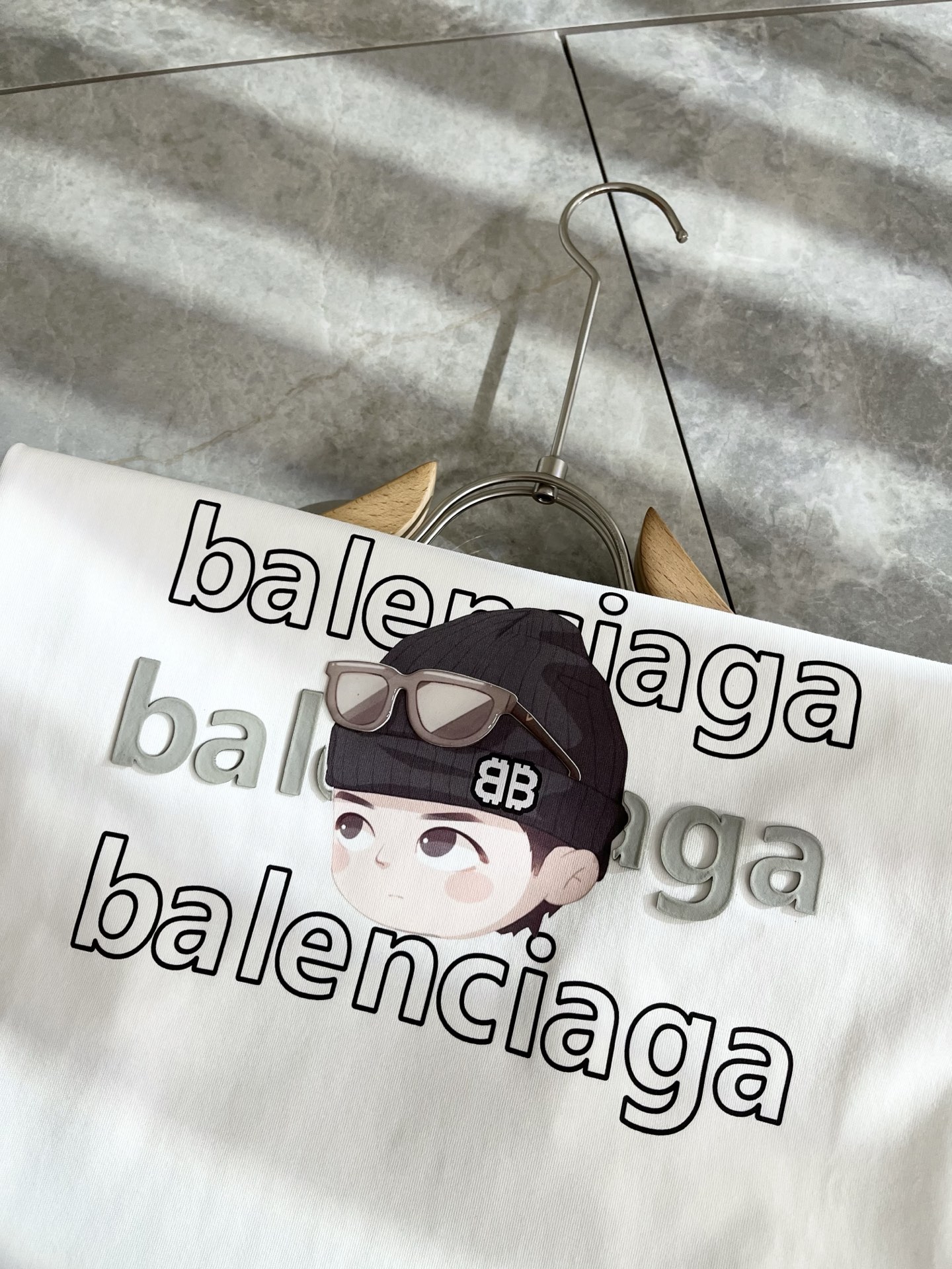    BALENCI*GA巴黎*家 2025春夏新款男女同款👫短袖T恤！走秀图案印花时尚休闲短袖T恤衫！