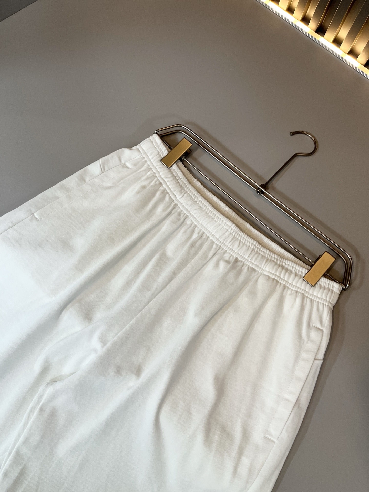  Gucc*古家 2025春夏系列基础圆领套休闲套装，男女同情侣款👫休闲宽松棉质圆领短袖T恤衫！贸易公司