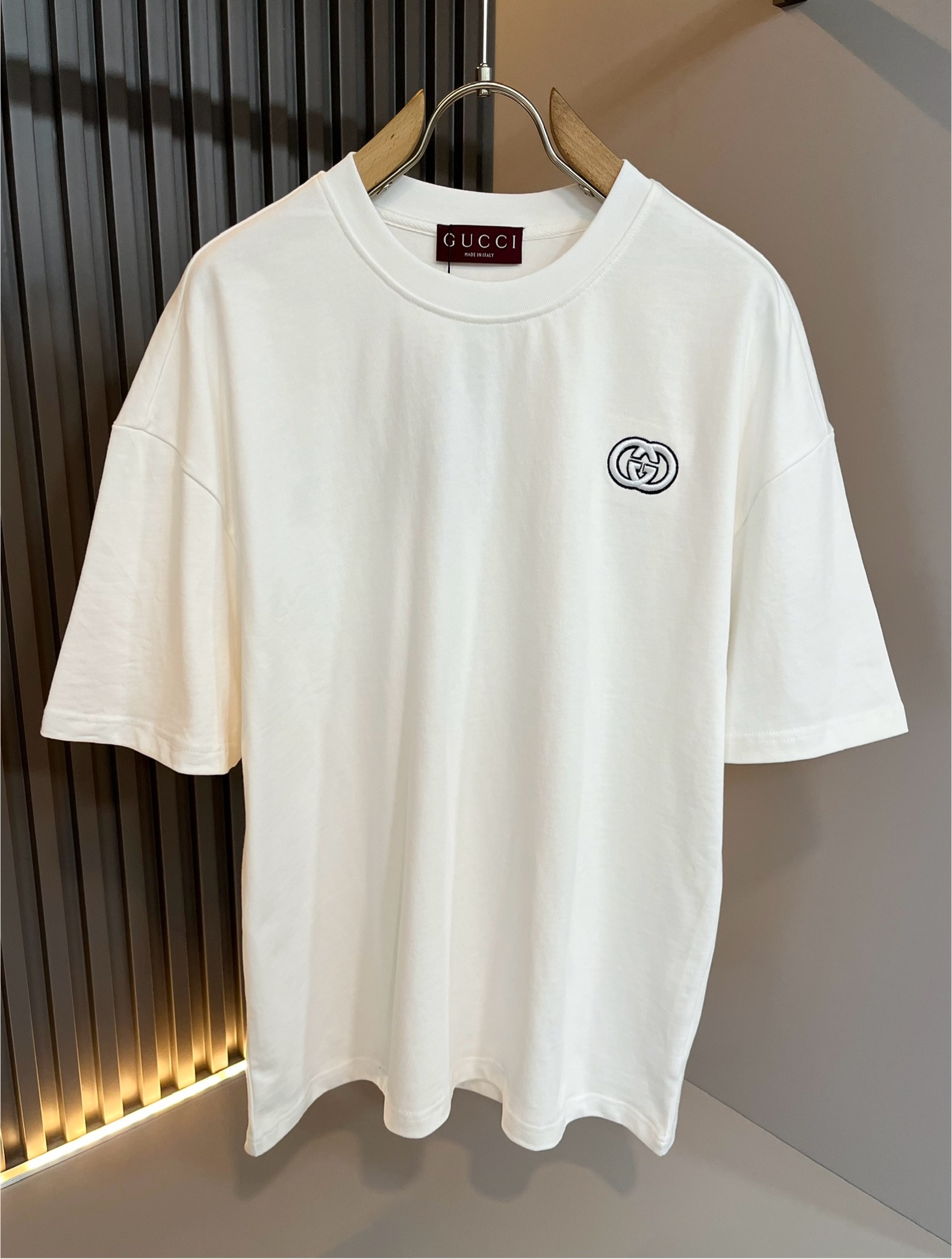  Gucc*古家 2025春夏系列基础圆领套休闲套装，男女同情侣款👫休闲宽松棉质圆领短袖T恤衫！贸易公司