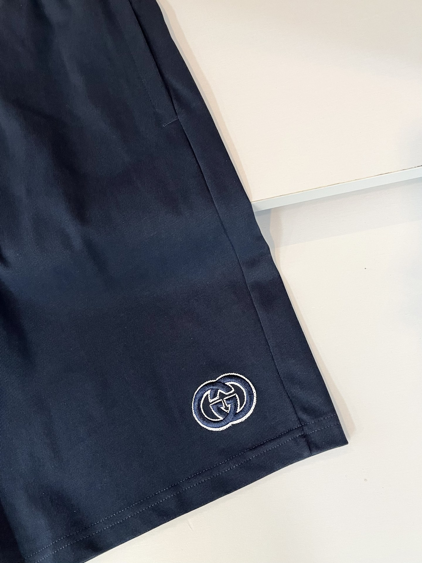  Gucc*古家 2025春夏系列基础圆领套休闲套装，男女同情侣款👫休闲宽松棉质圆领短袖T恤衫！贸易公司