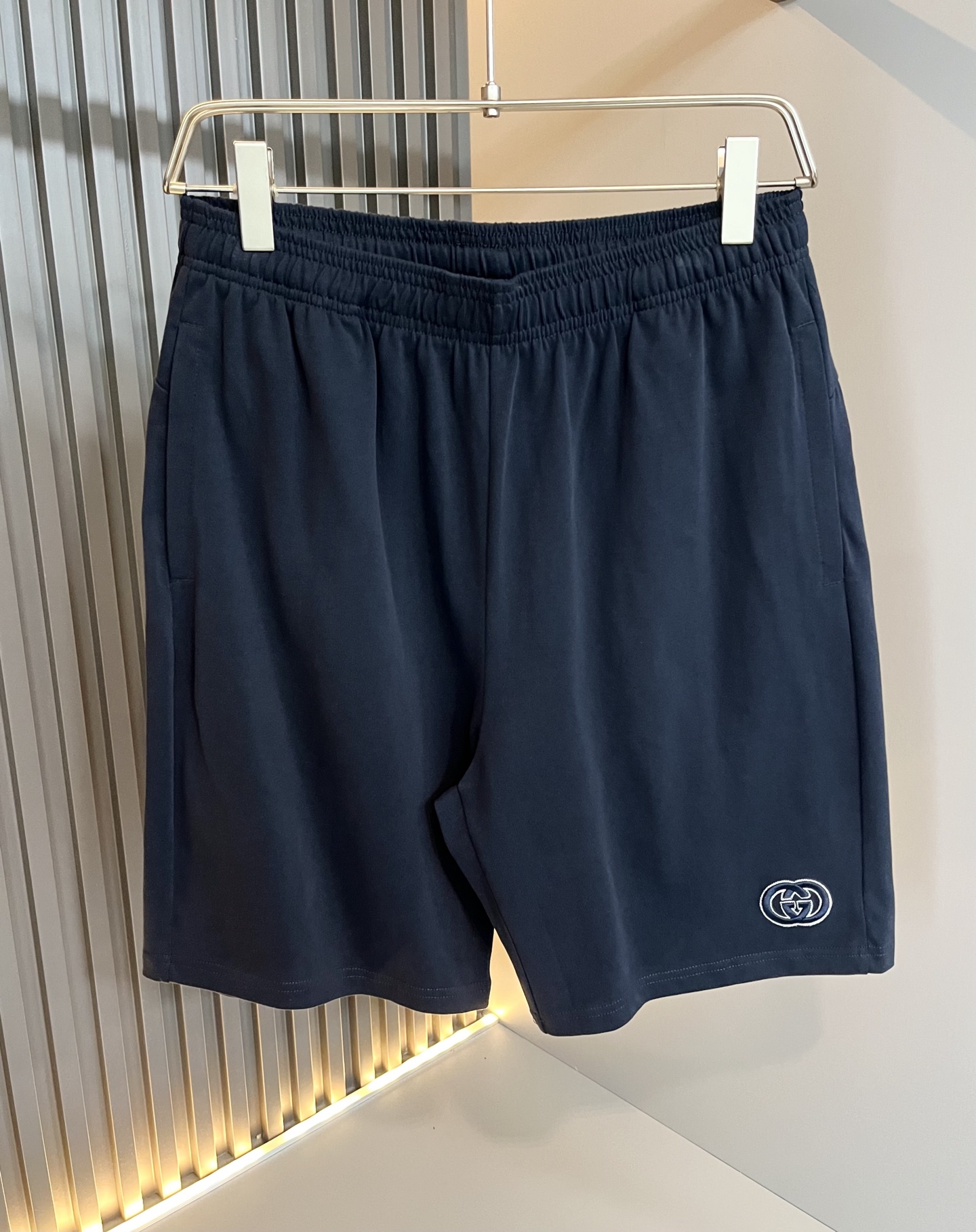  Gucc*古家 2025春夏系列基础圆领套休闲套装，男女同情侣款👫休闲宽松棉质圆领短袖T恤衫！贸易公司