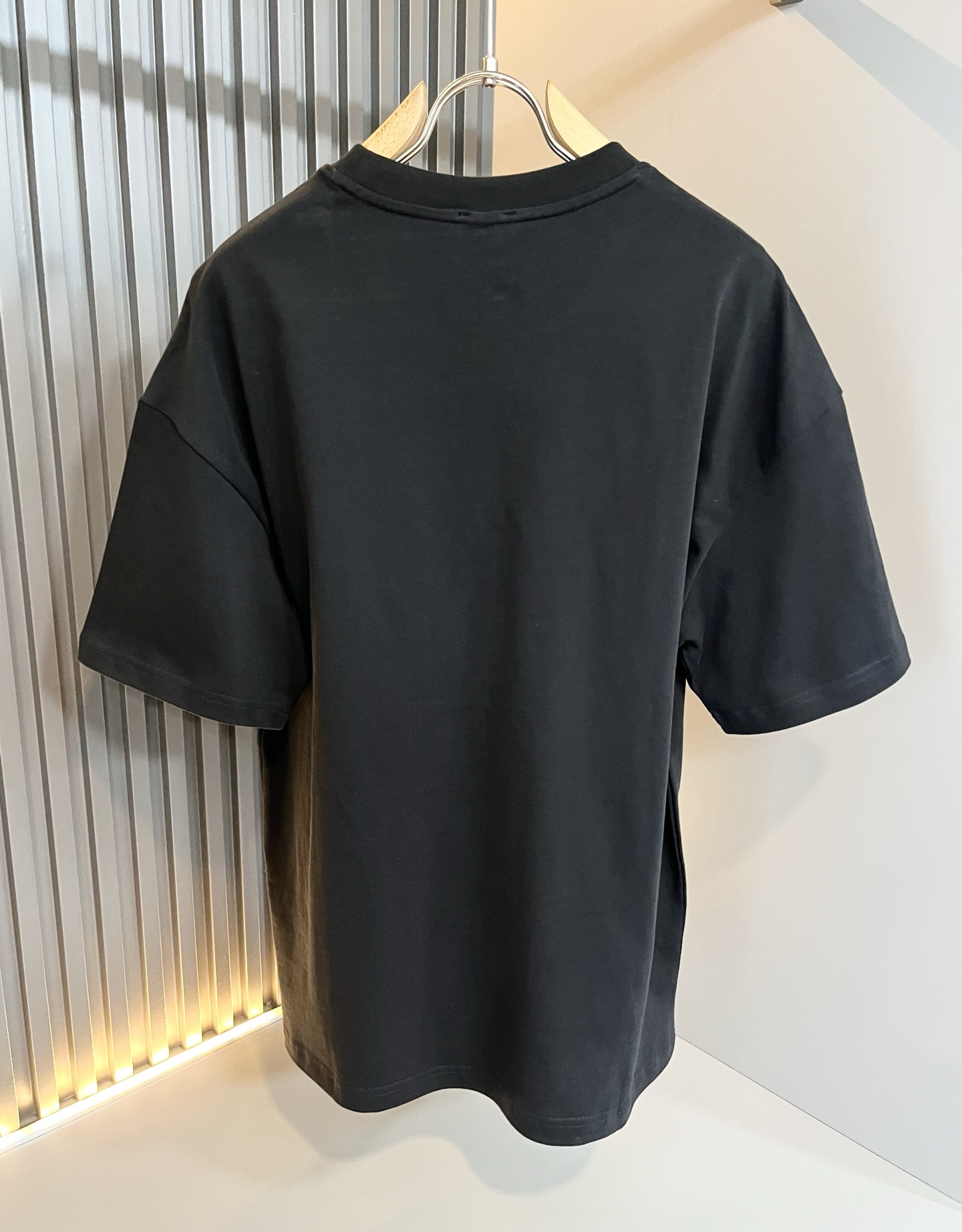 Bur*erry 巴*莉 2025春夏新款男女同款👫休闲套装，品牌最新设计元素！既不单调也不复杂，好处的