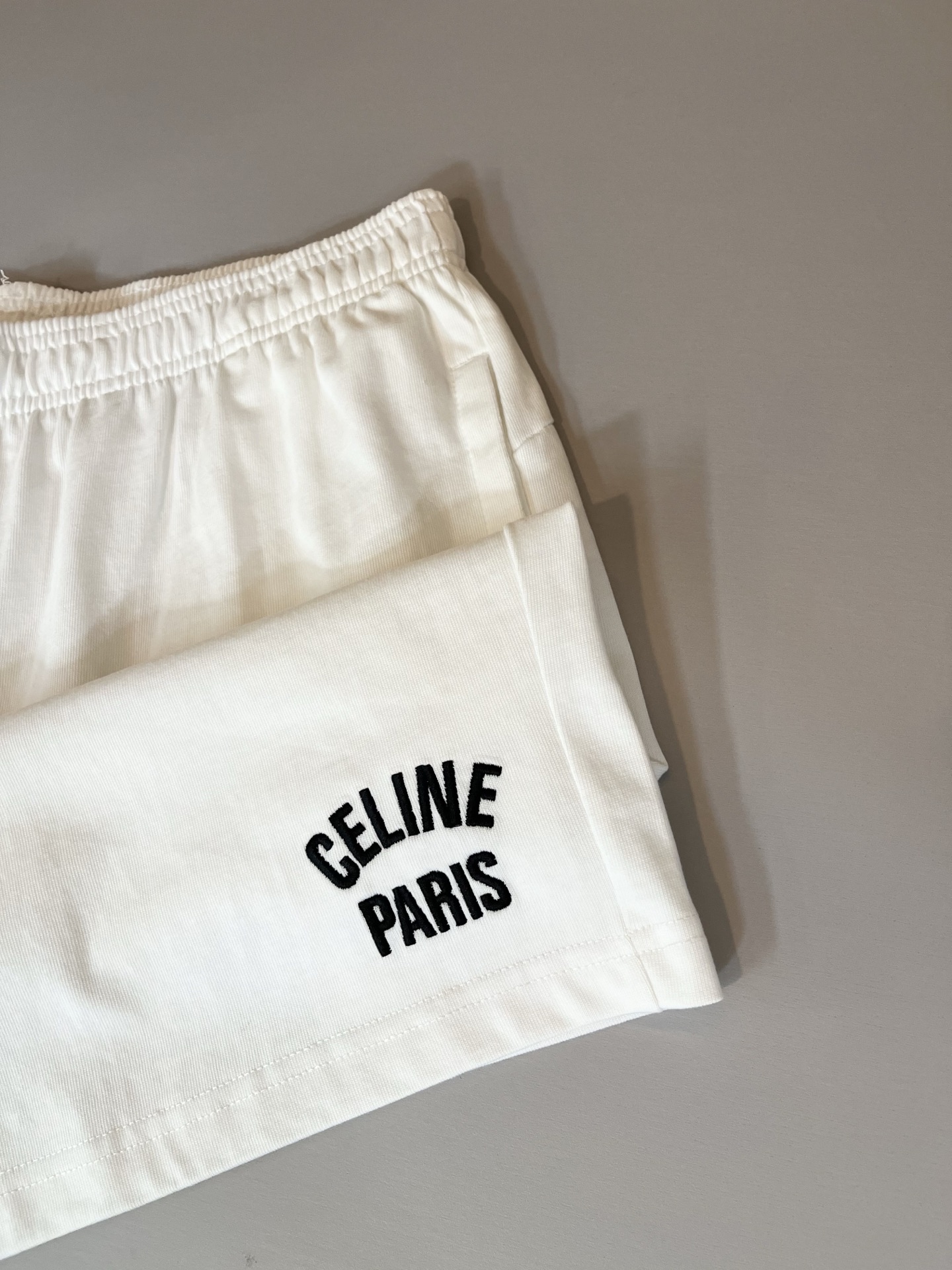  CELIN*瑟琳 2025春夏新款时尚休闲圆领套装，经典男女同款情侣👫短袖T恤衫！贸易公司渠道稀出，同