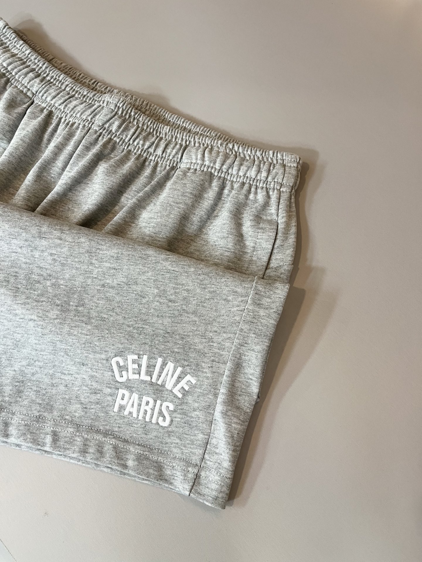  CELIN*瑟琳 2025春夏新款时尚休闲圆领套装，经典男女同款情侣👫短袖T恤衫！贸易公司渠道稀出，同